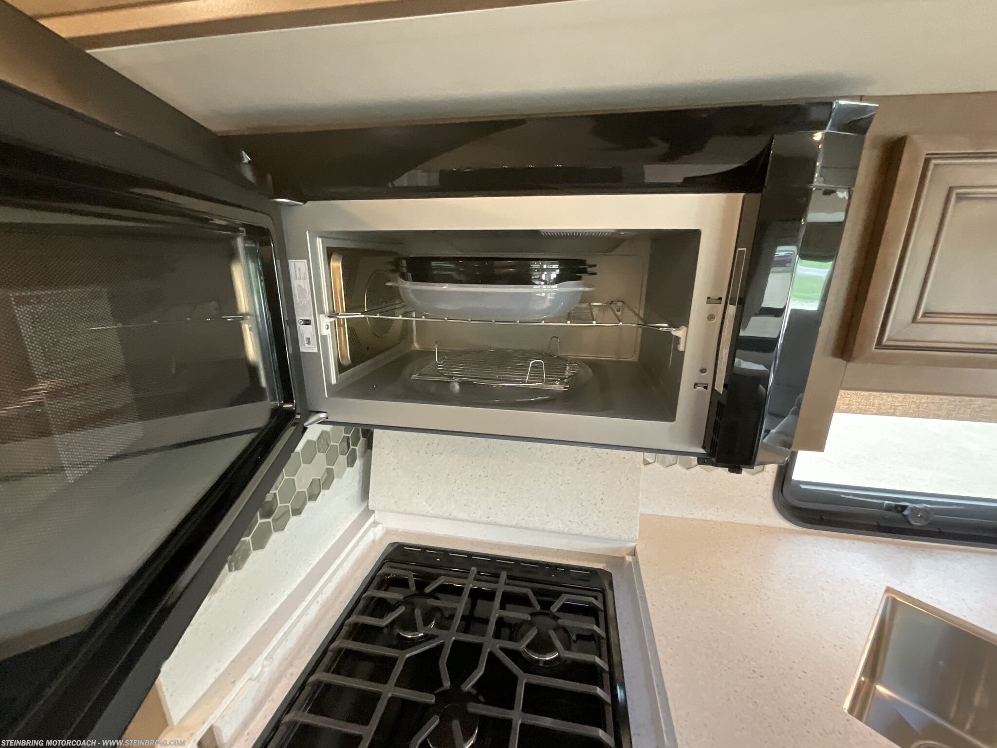 2022 Newmar Bay Star 3014 - Image 36