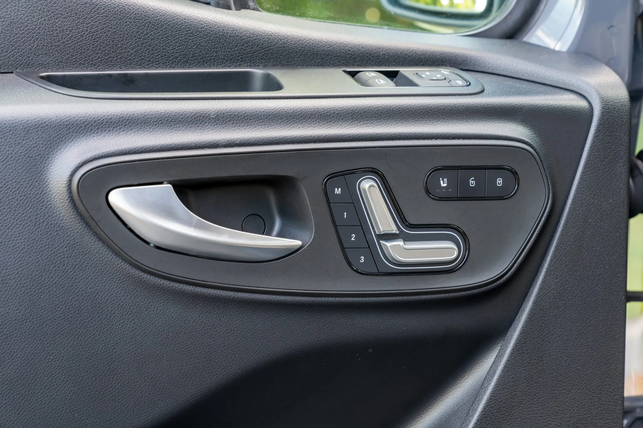 2021 Coachmen Galleria 24T - Image 39