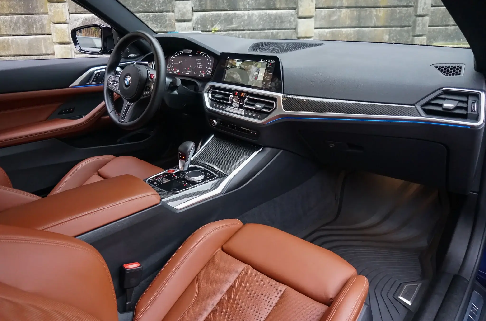 2023 BMW M4 Competition xDrive Coupe - Image 9