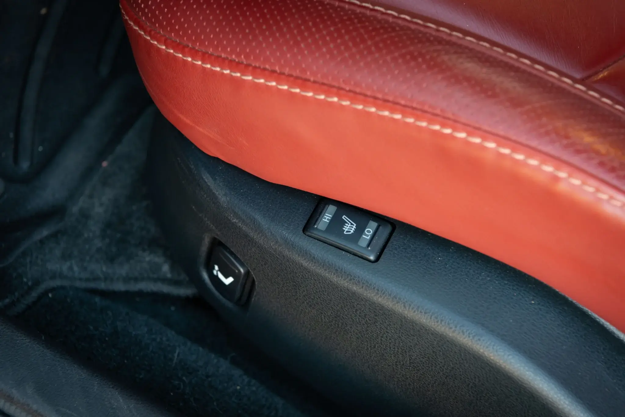 2015 Nissan GT-R Premium - Image 33