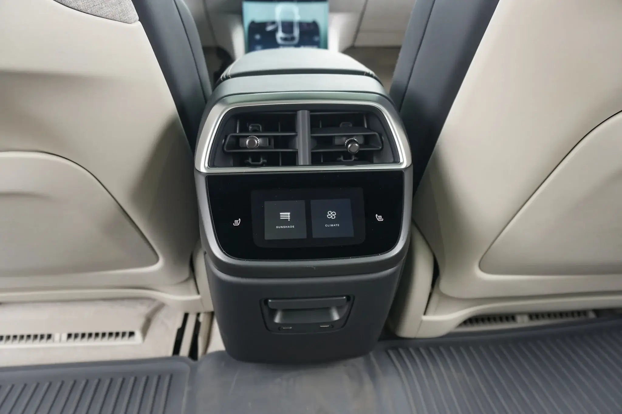 2022 Lucid Air Grand Touring - Image 7