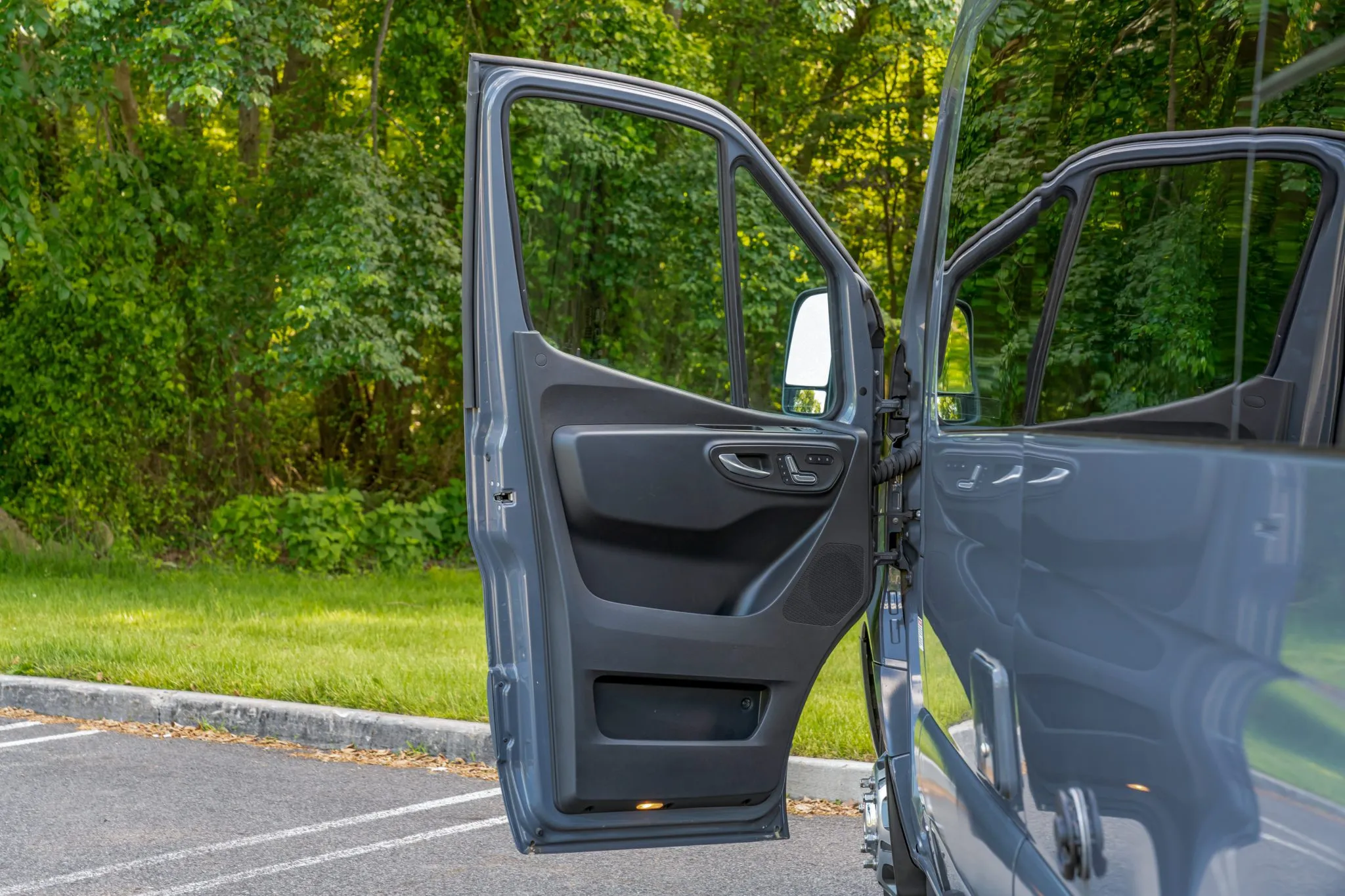 2021 Coachmen Galleria 24T - Image 41