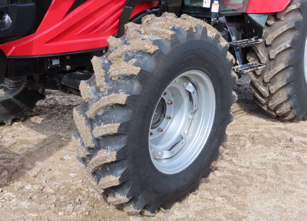 2018 Mahindra 9125P 4WD Front End Loader Utility Ag Farm Tractor - Image 12