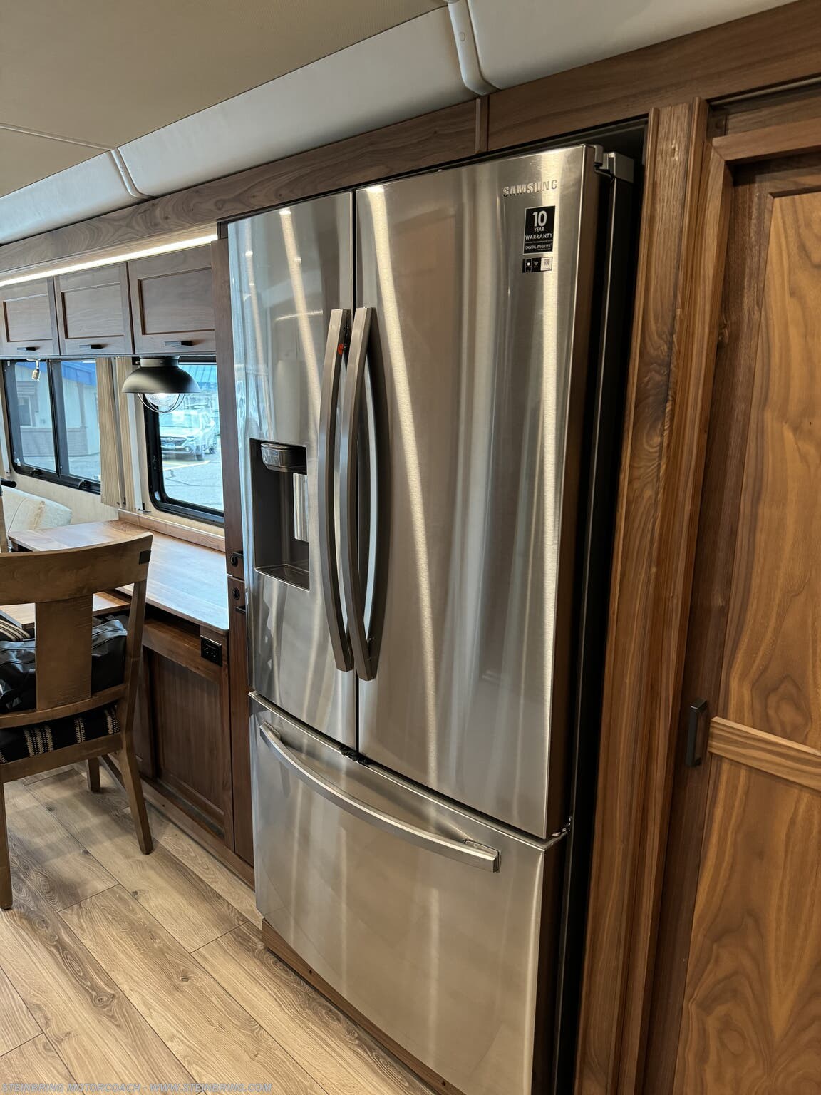 2022 Winnebago Journey 34N - Image 38