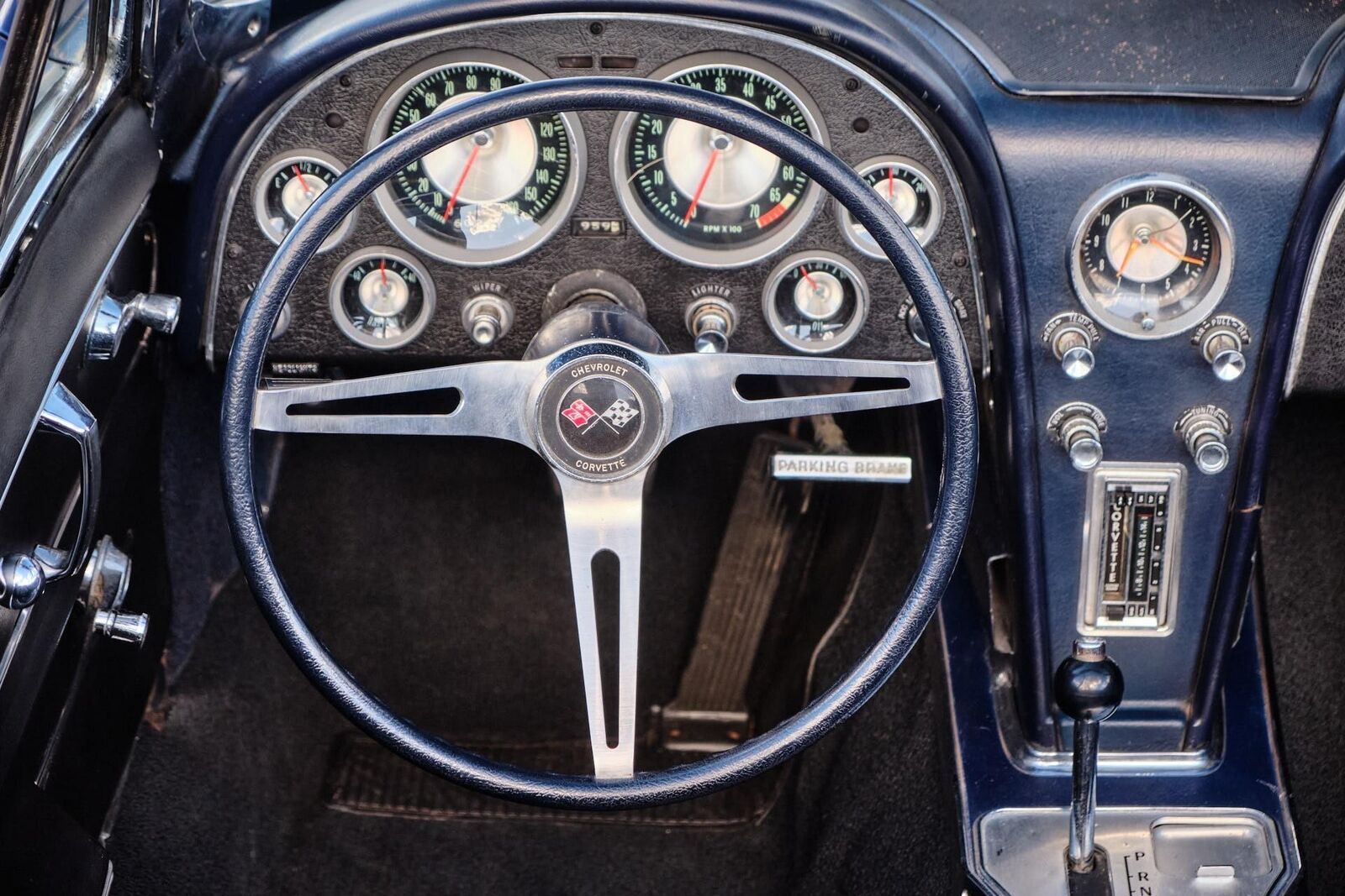 1963 Chevrolet Corvette 427 Roadster - Image 29