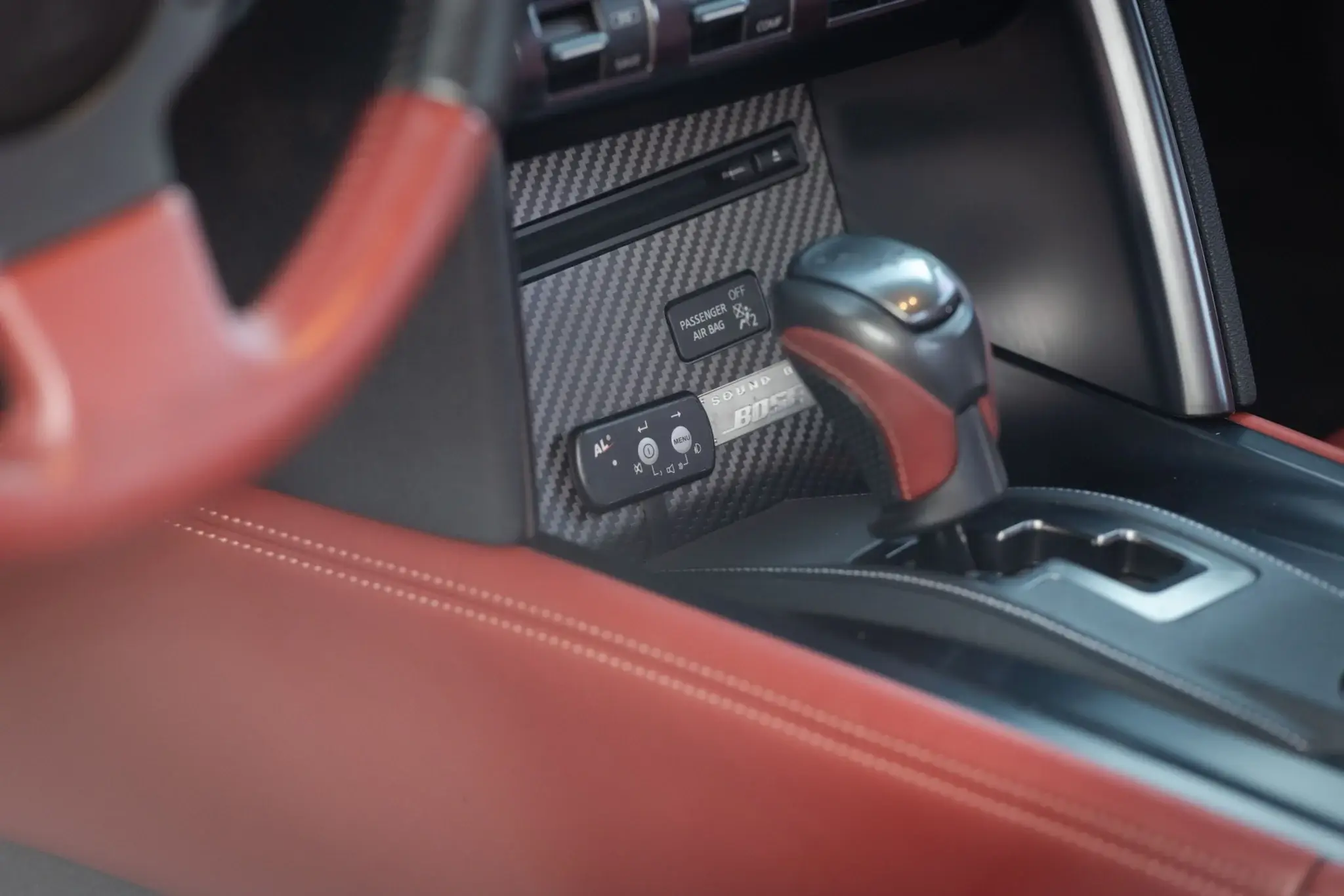 2015 Nissan GT-R Premium - Image 38