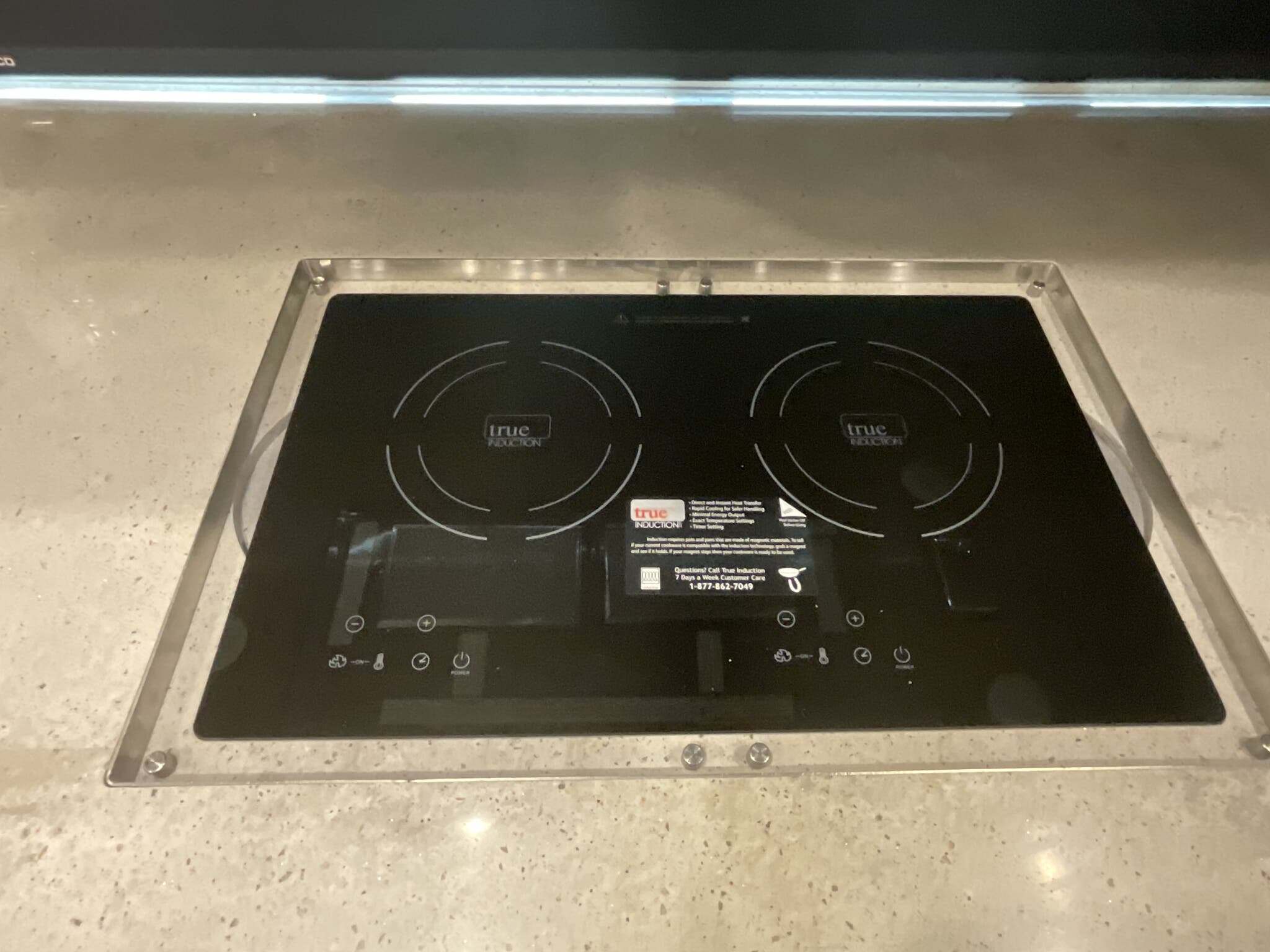 2022 Newmar Dutch Star 4369 Diesel Pusher - Image 41