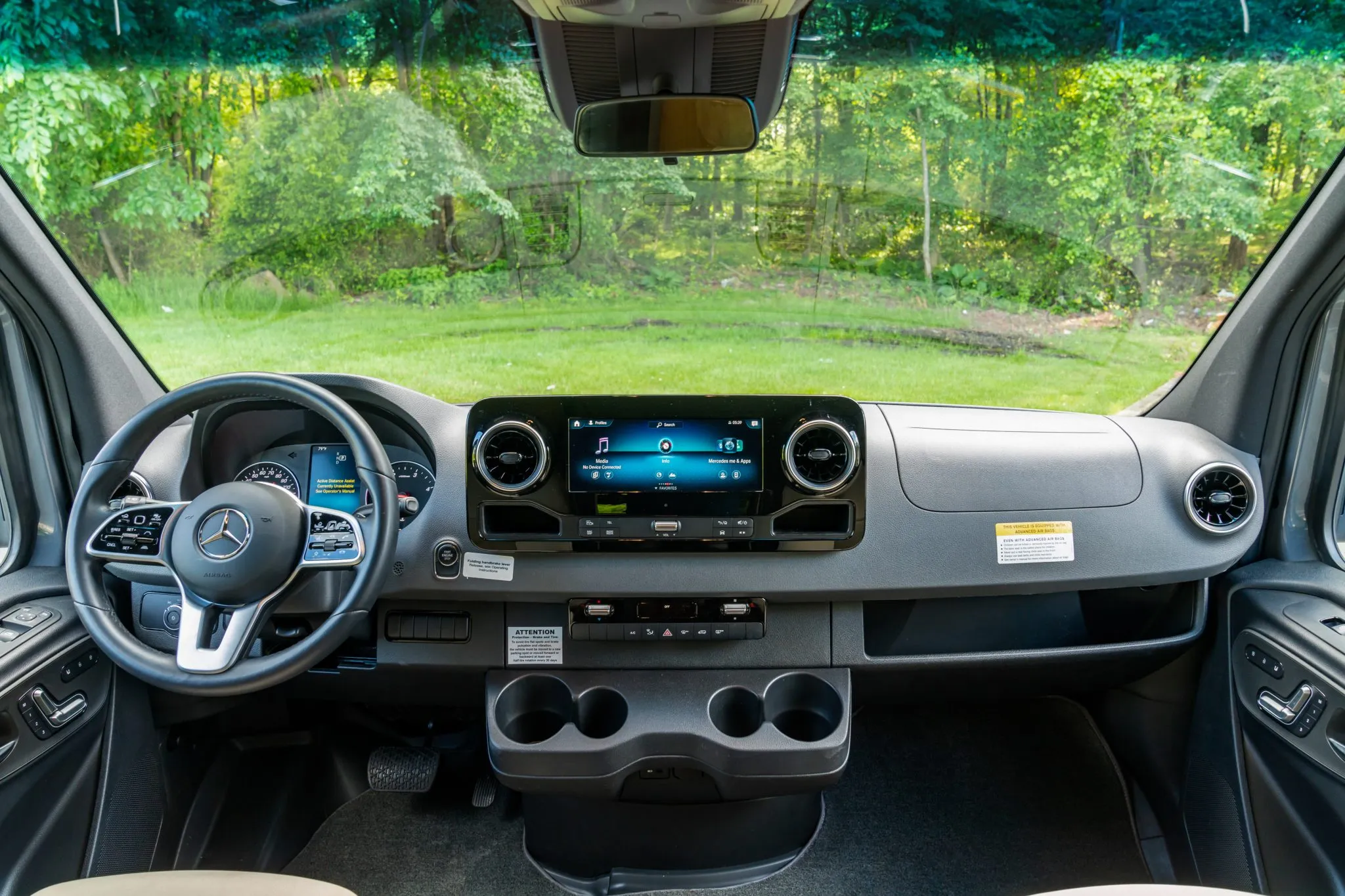 2021 Coachmen Galleria 24T - Image 46