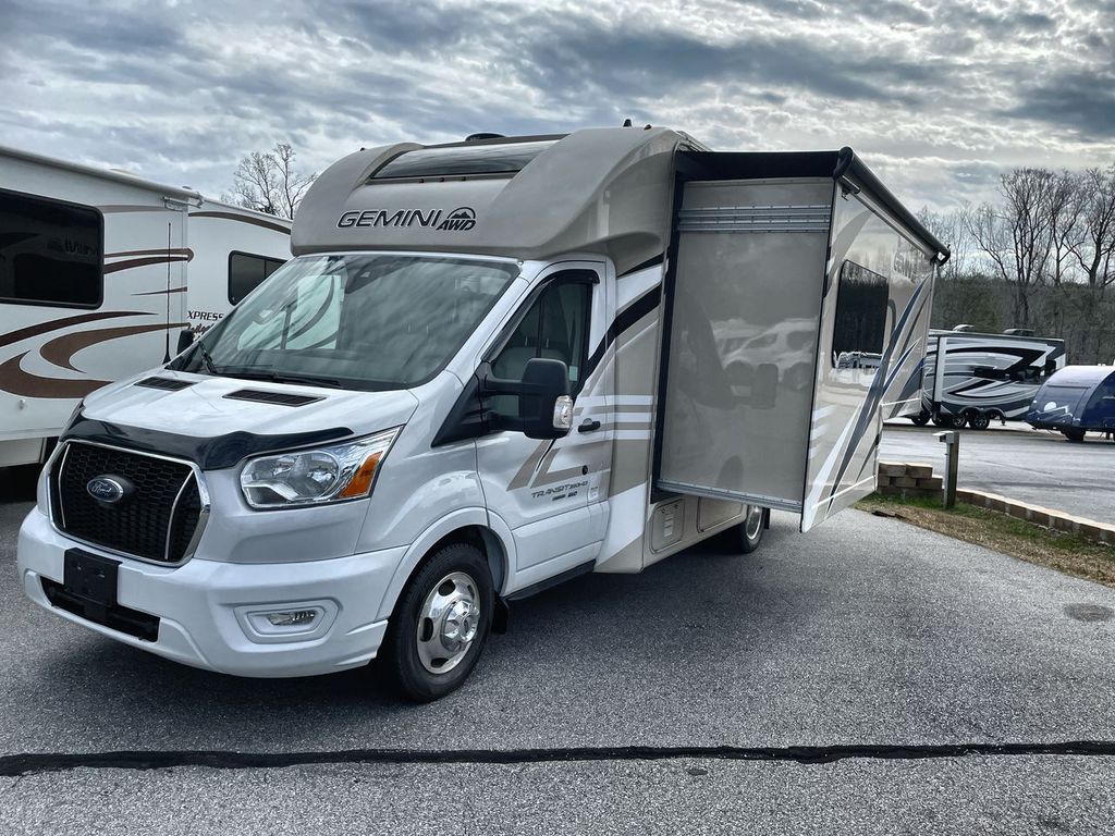 2022 Thor Motor Coach 23TW