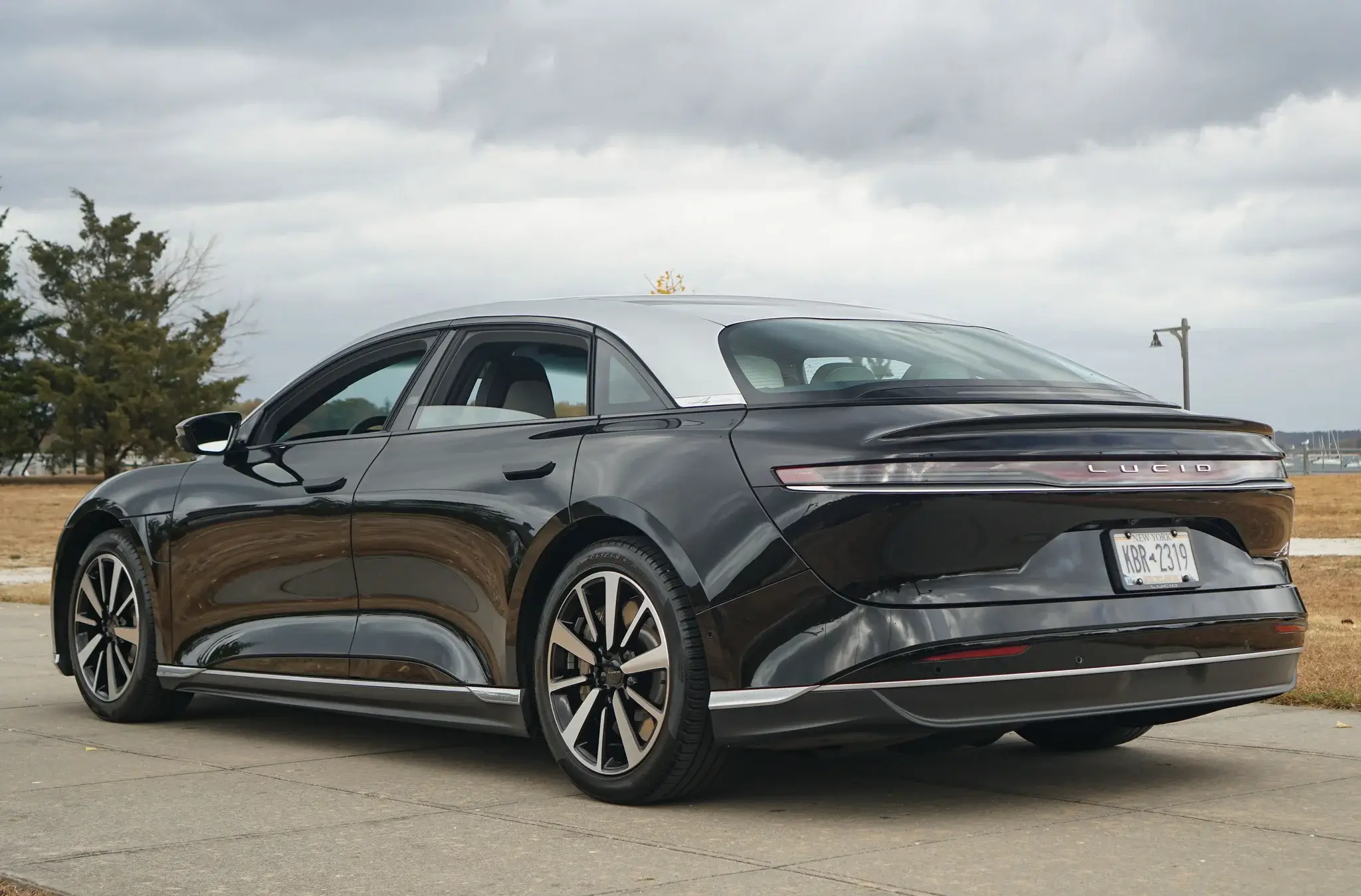 2022 Lucid Air Grand Touring - Image 28