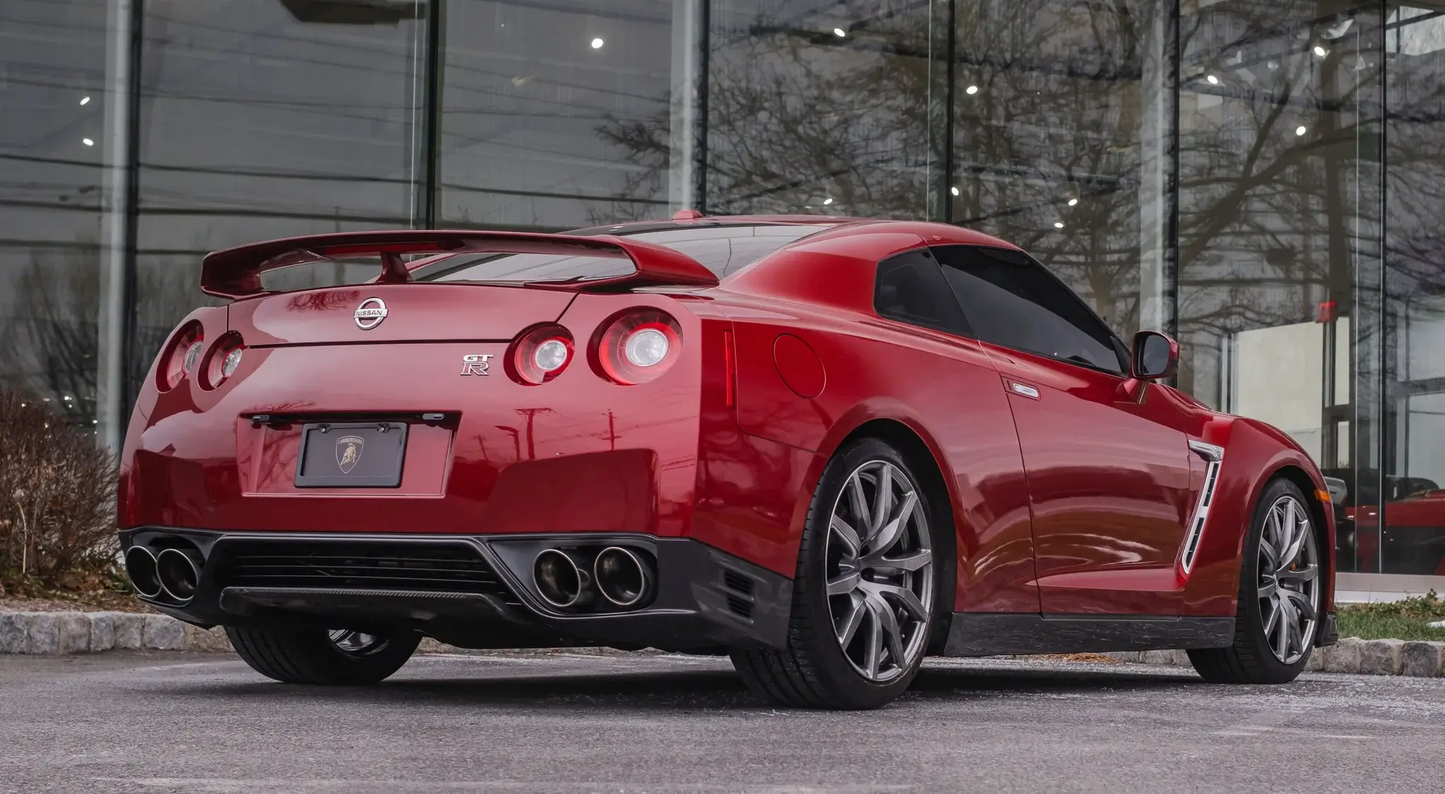 2015 Nissan GT-R Premium - Image 5