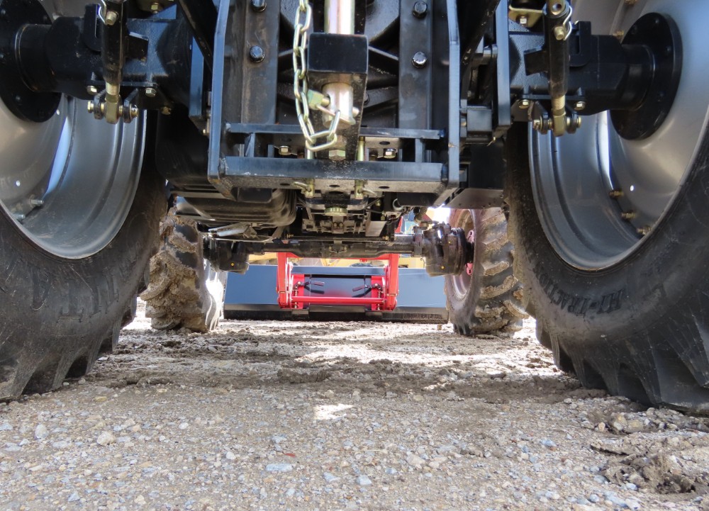 2018 Mahindra 9125P 4WD Front End Loader Utility Ag Farm Tractor - Image 18