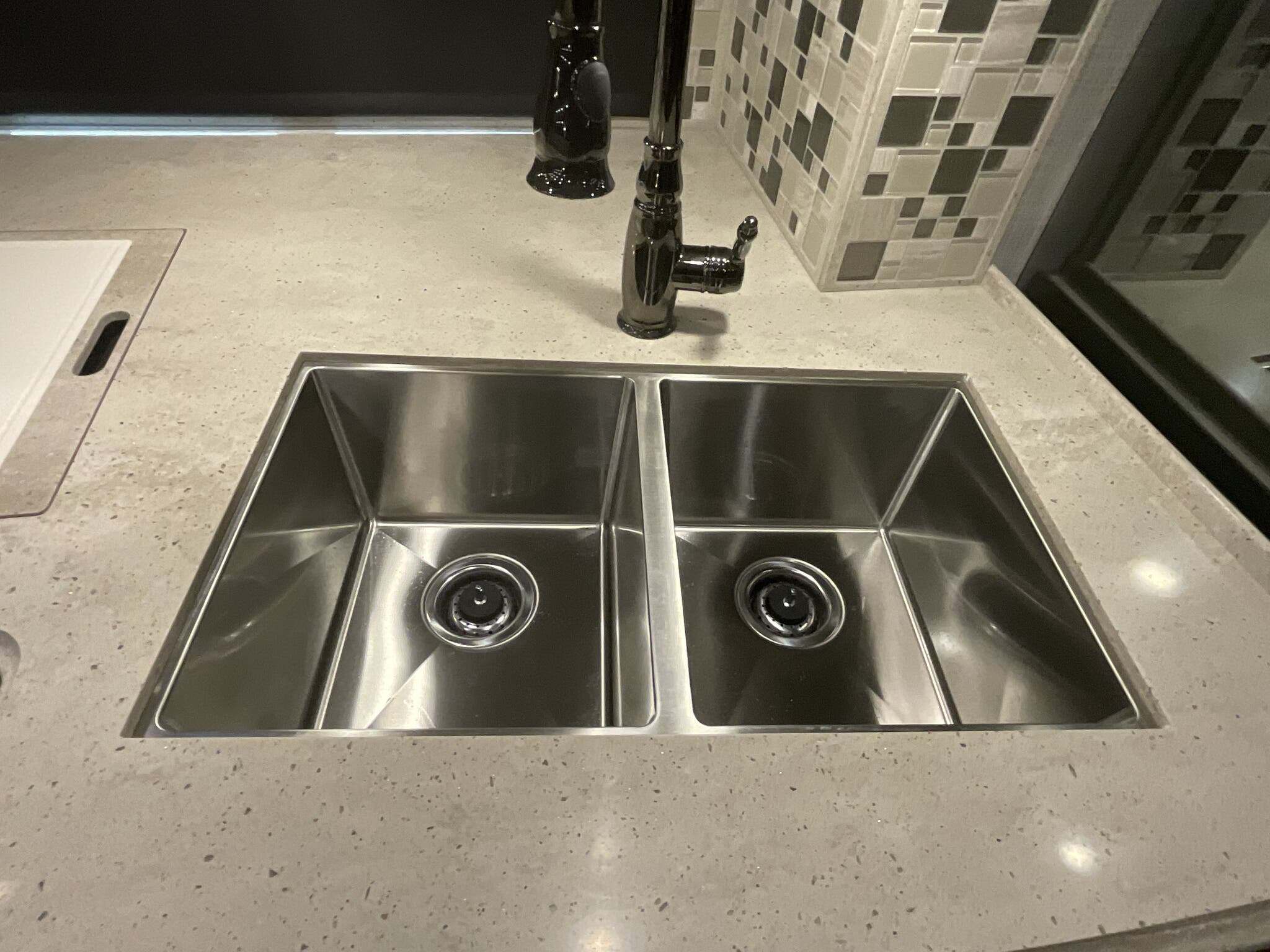 2022 Newmar Dutch Star 4369 Diesel Pusher - Image 43