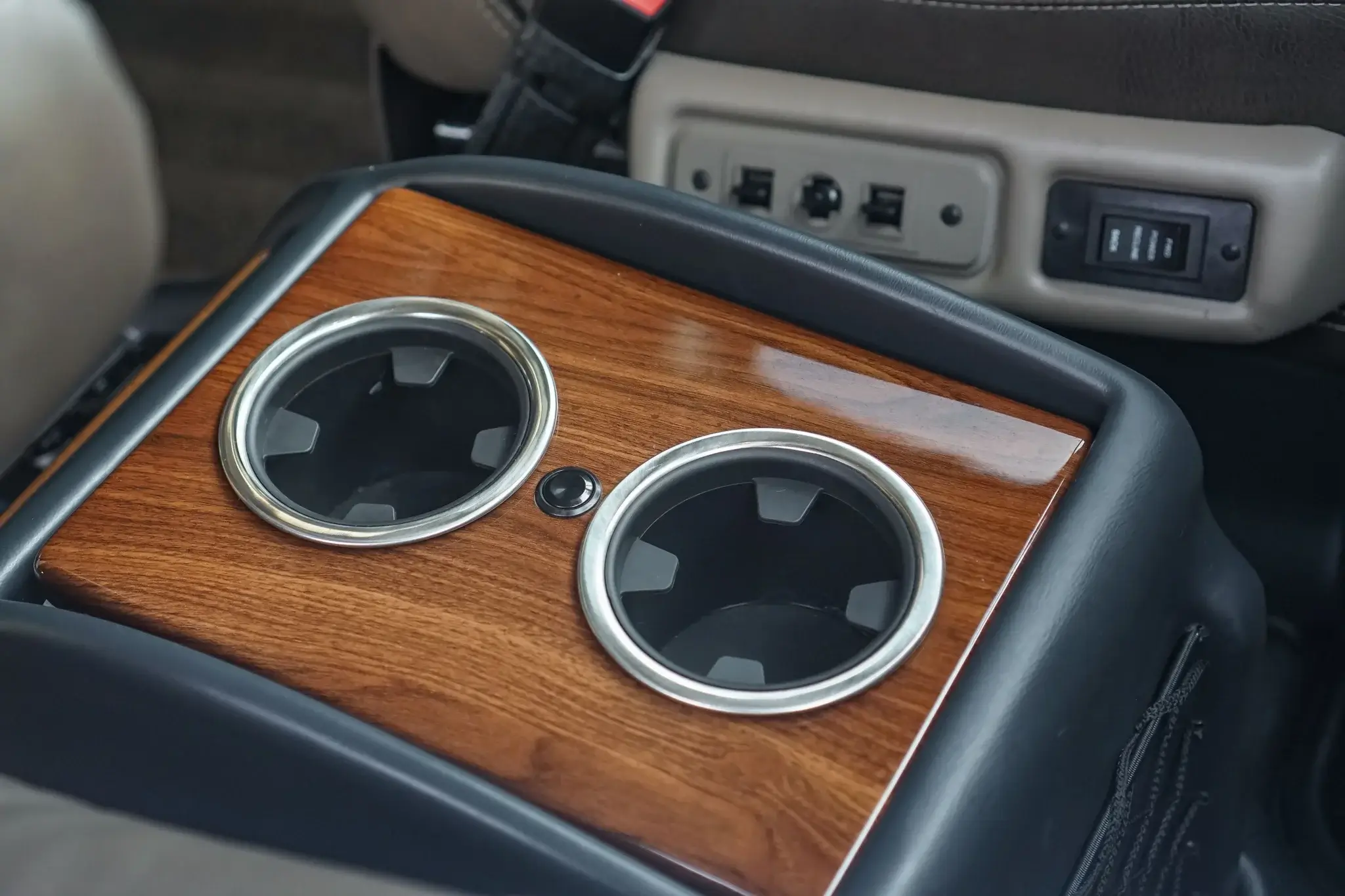 2022 Mercedes-Benz Sprinter 2500 4x4 Explorer Luxury Shuttle - Image 73