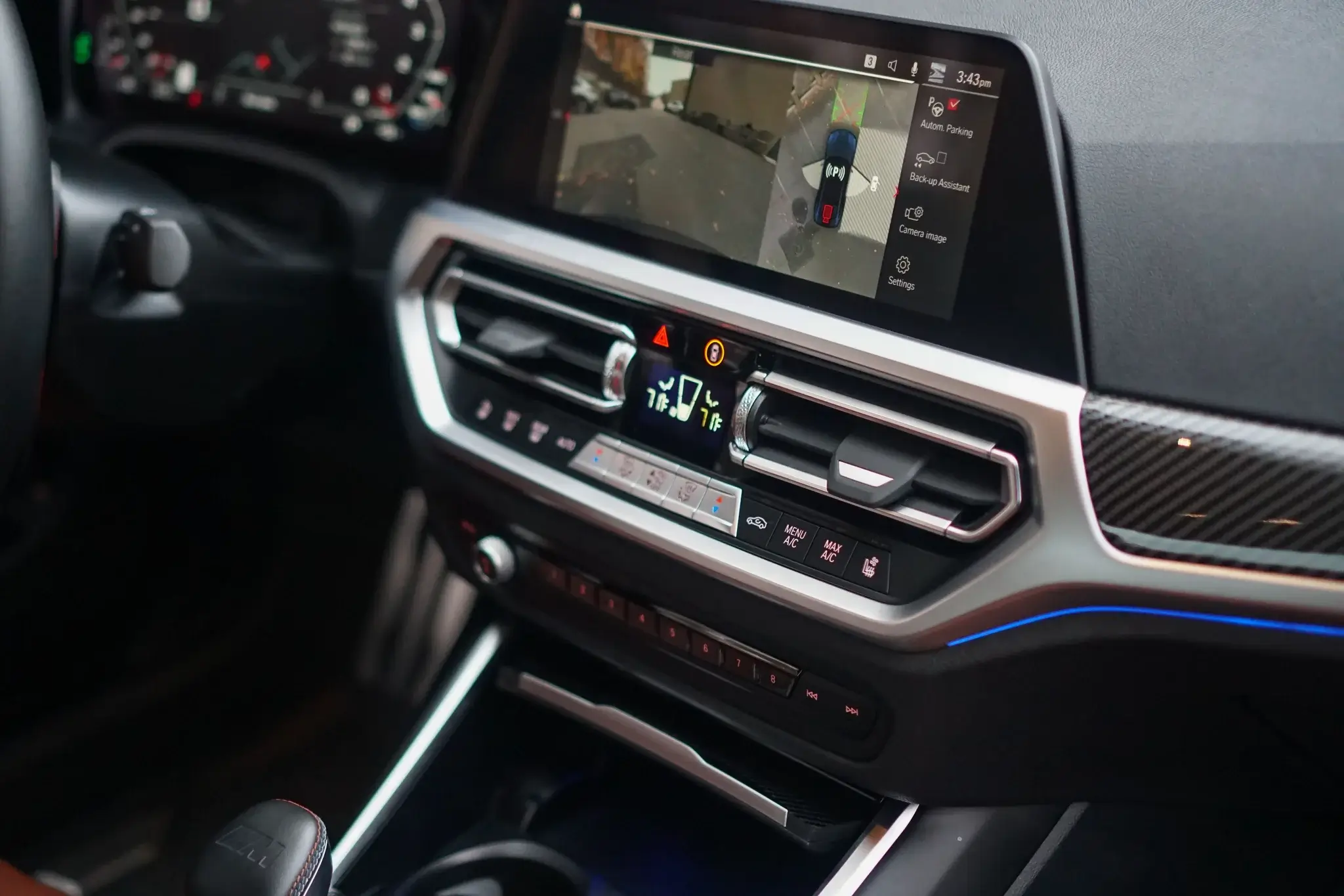 2023 BMW M4 Competition xDrive Coupe - Image 18