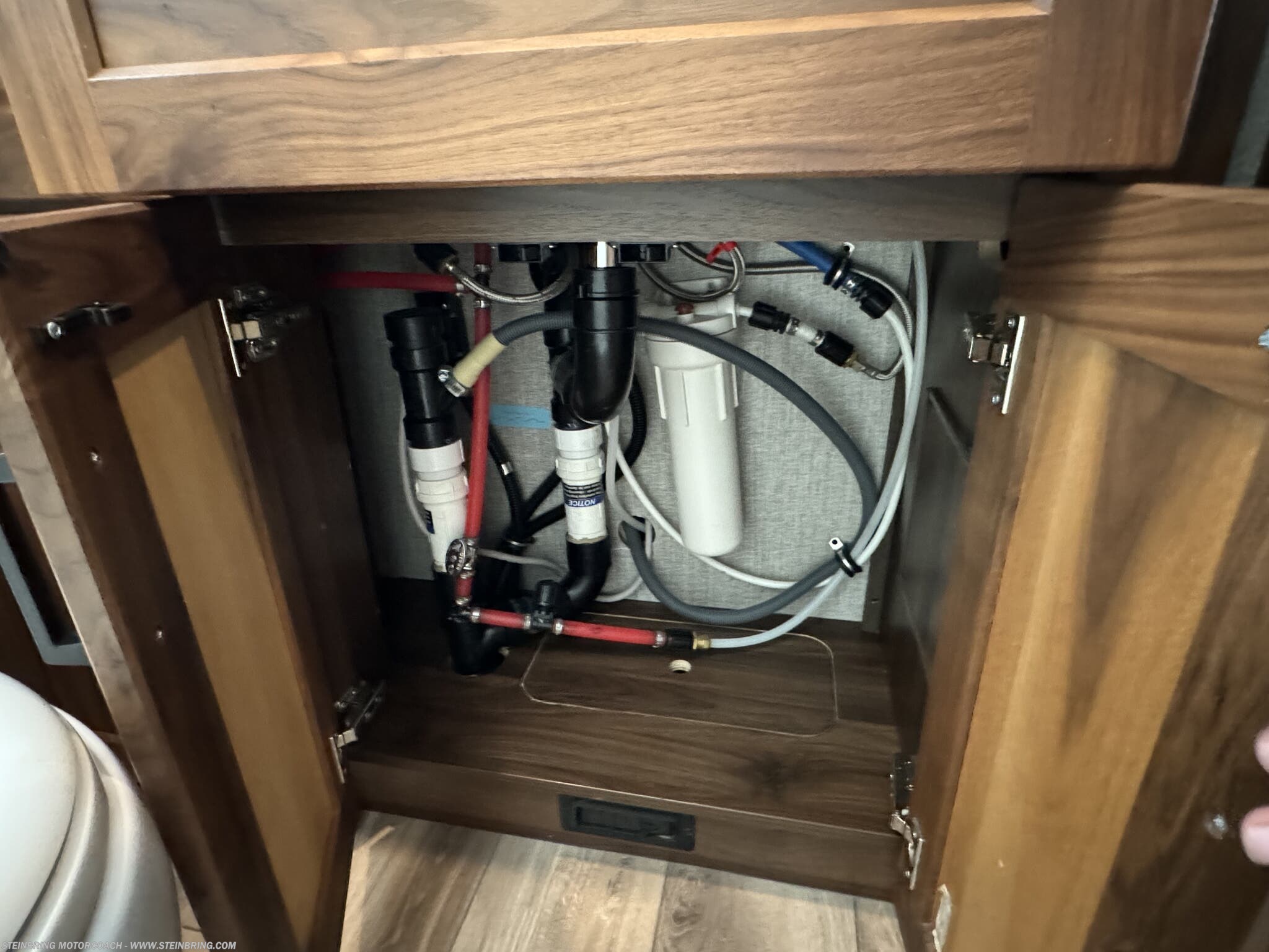 2022 Winnebago Journey 34N - Image 46