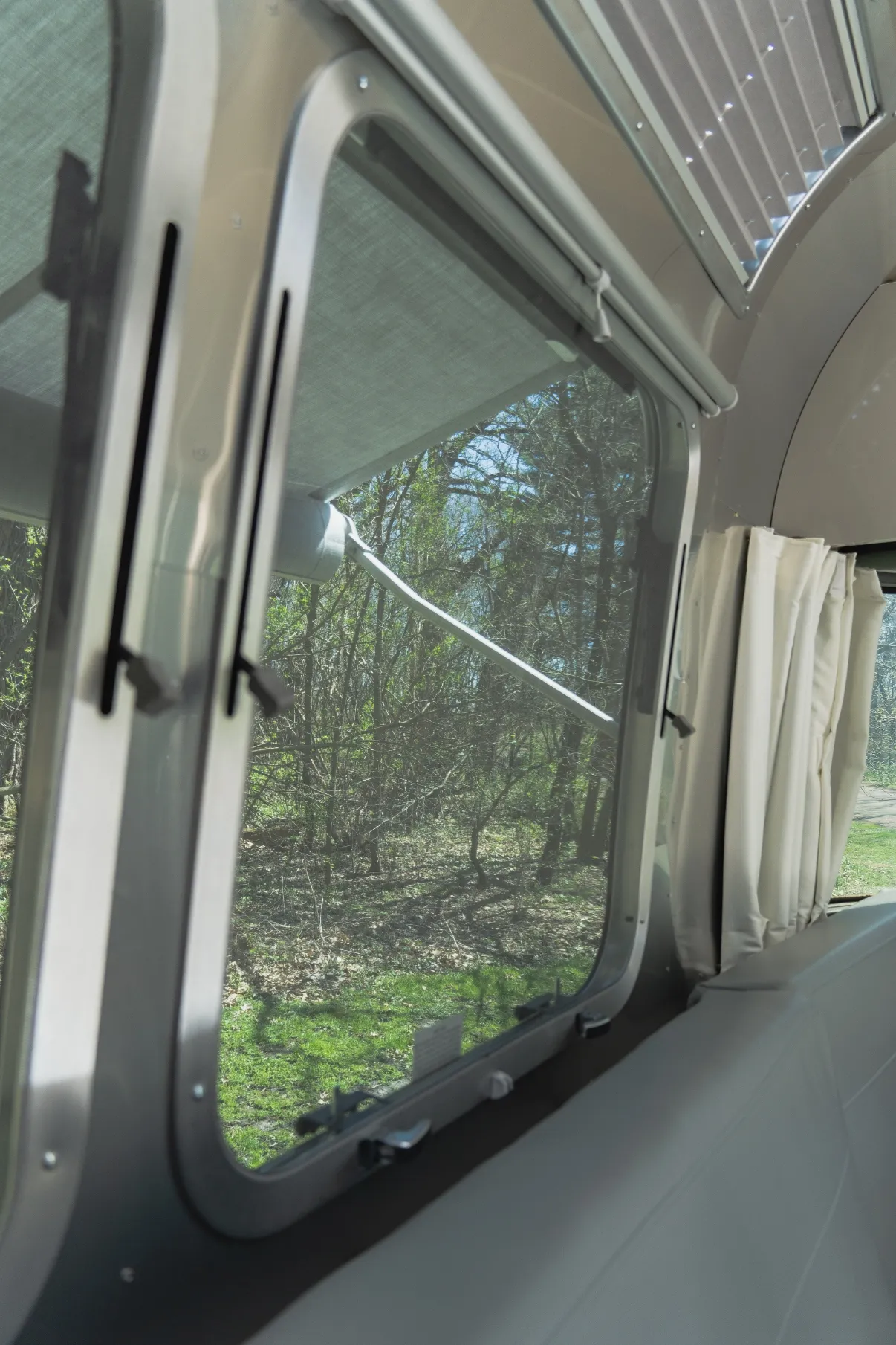 2021 Airstream Flying Cloud 23CB - Image 50