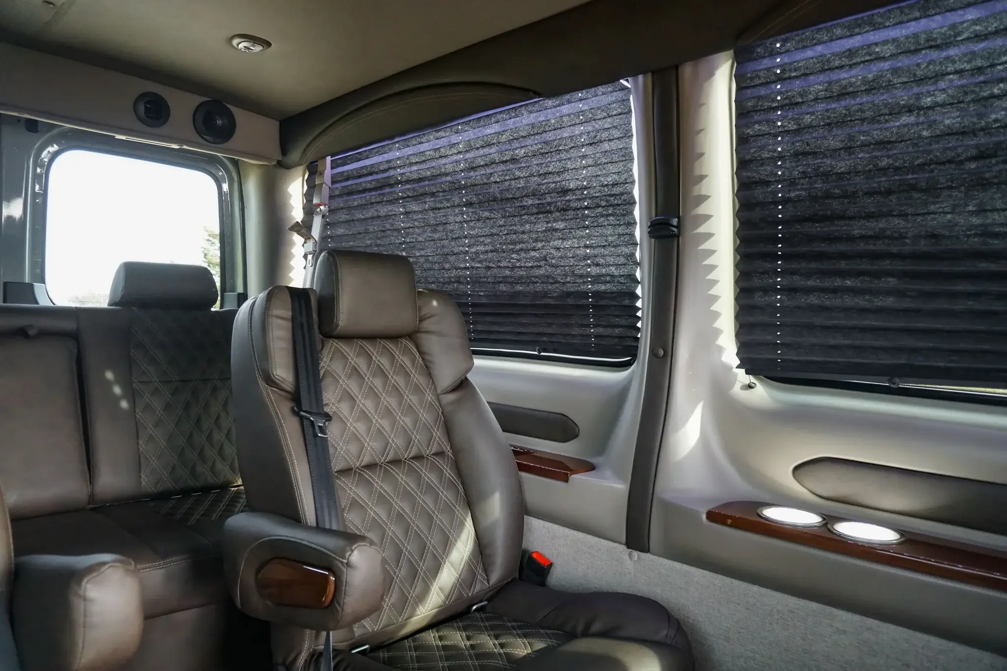 2022 Mercedes-Benz Sprinter 2500 4x4 Explorer Luxury Shuttle - Image 4