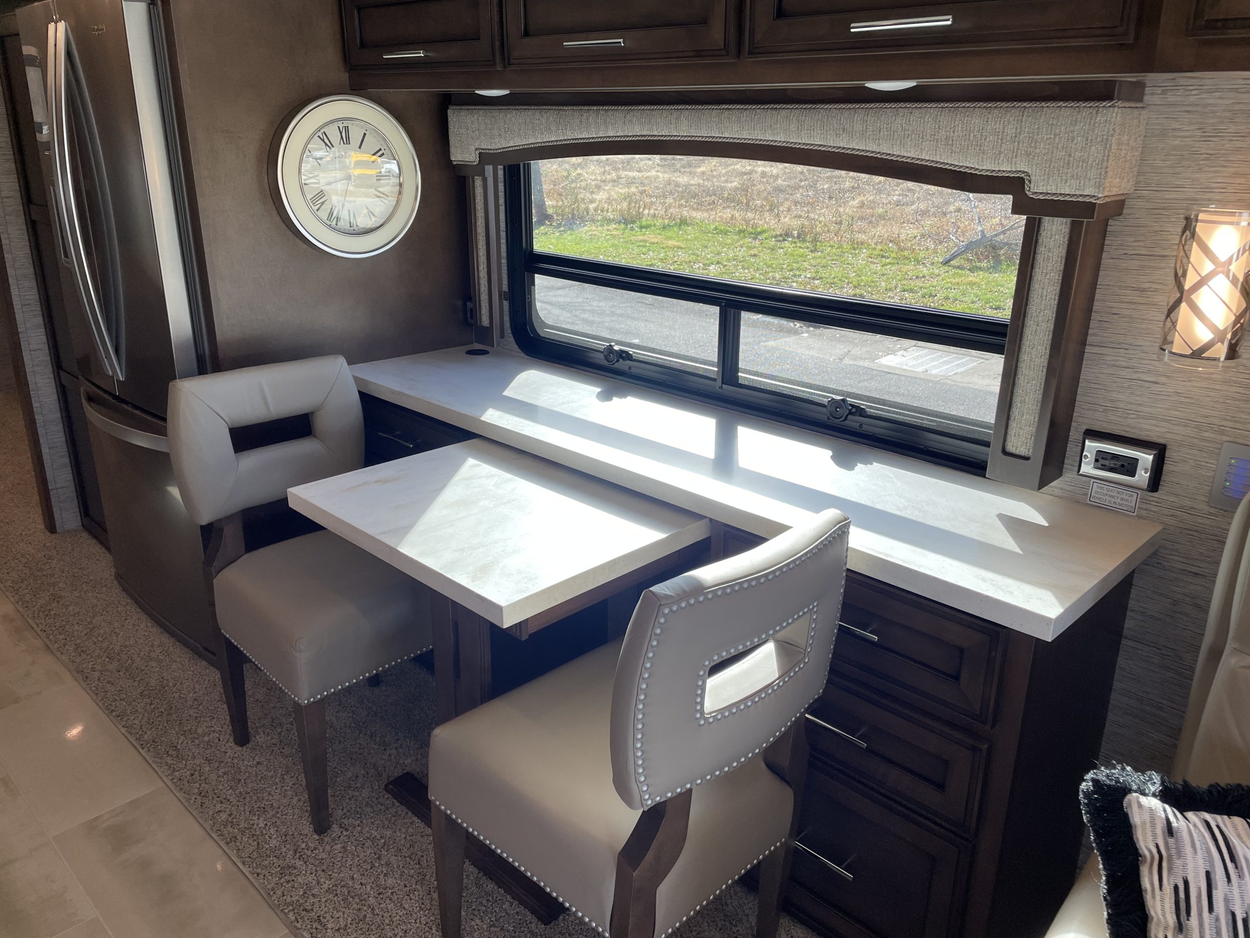 2021 Newmar VENTANA 4369 - Image 3