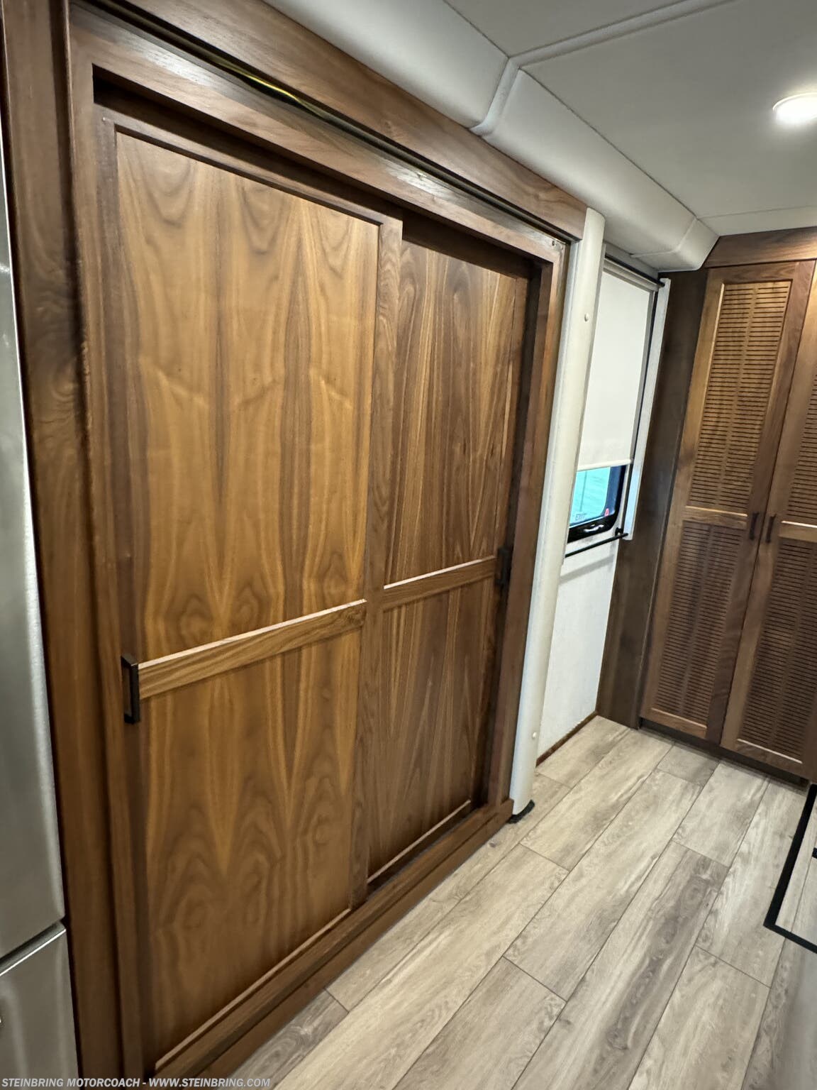 2022 Winnebago Journey 34N - Image 51