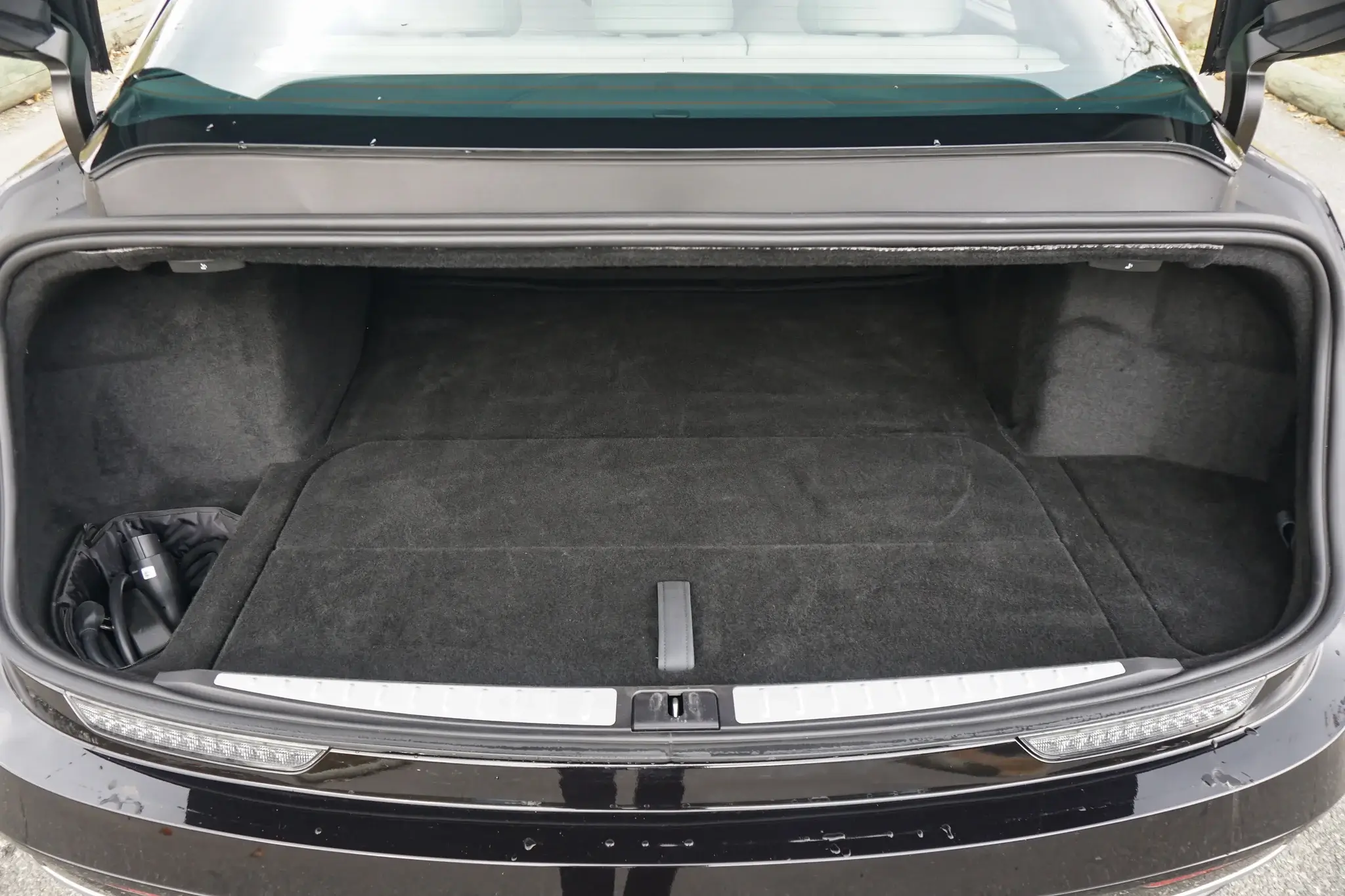 2022 Lucid Air Grand Touring - Image 21