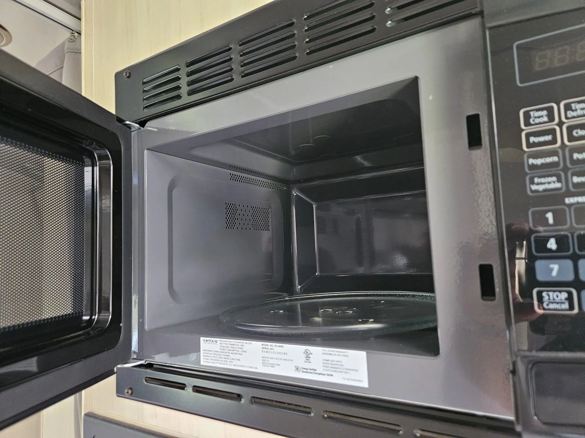 2021 Airstream Flying Cloud 23CB - Image 56