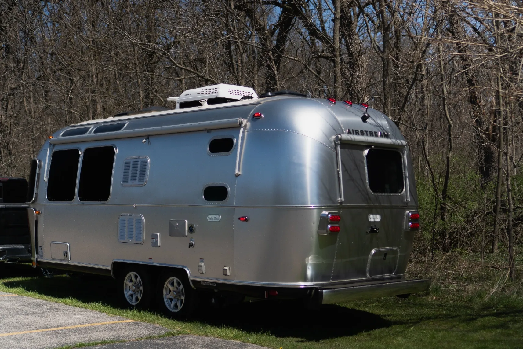 2021 Airstream Flying Cloud 23CB - Image 13