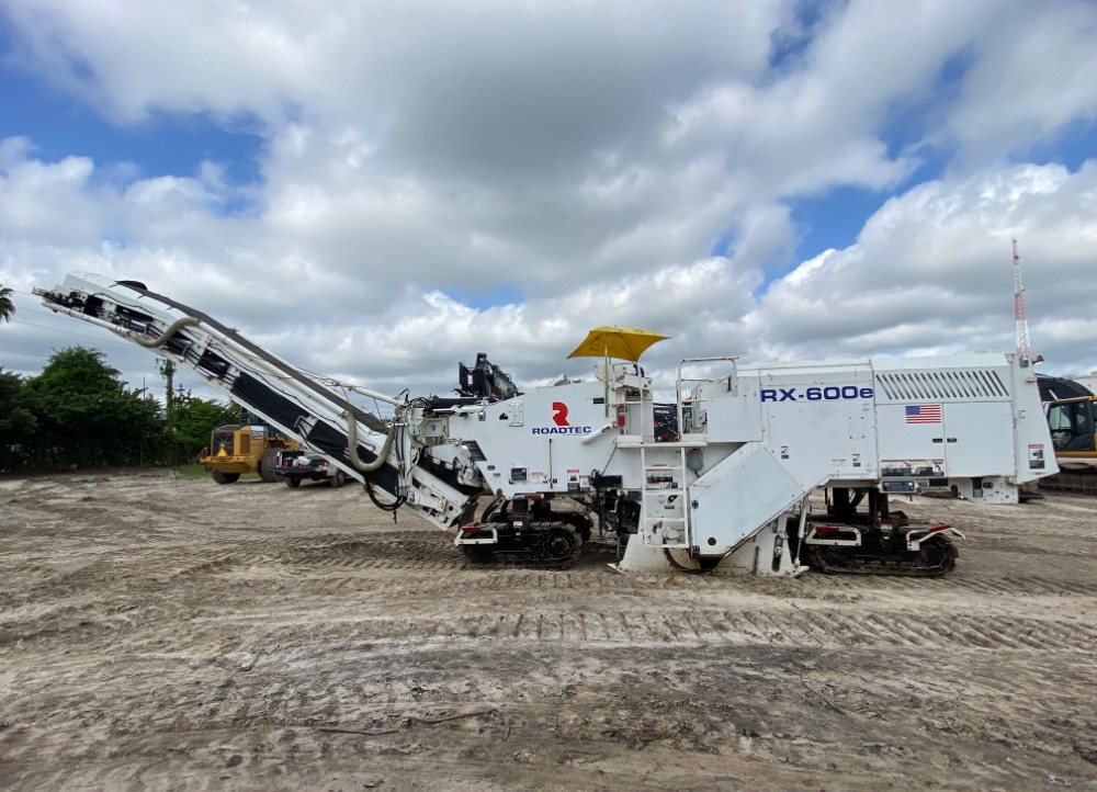 2018 Roadtec RX600E Cold Planer Asphalt Milling Machine - Image 28