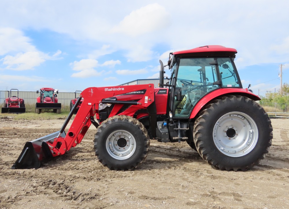 2018 Mahindra 9125P 4WD Front End Loader Utility Ag Farm Tractor - Image 24