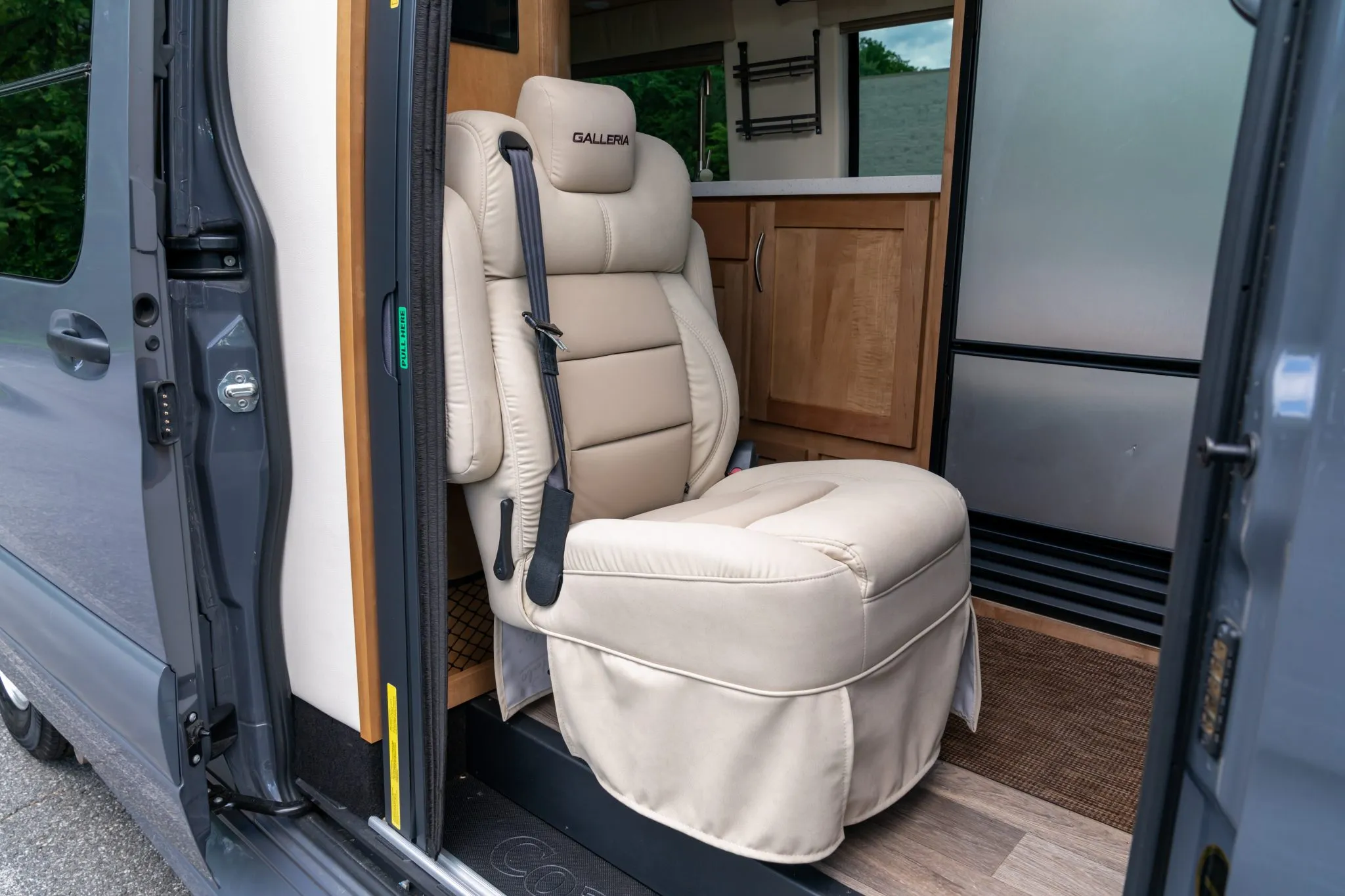 2021 Coachmen Galleria 24T - Image 57