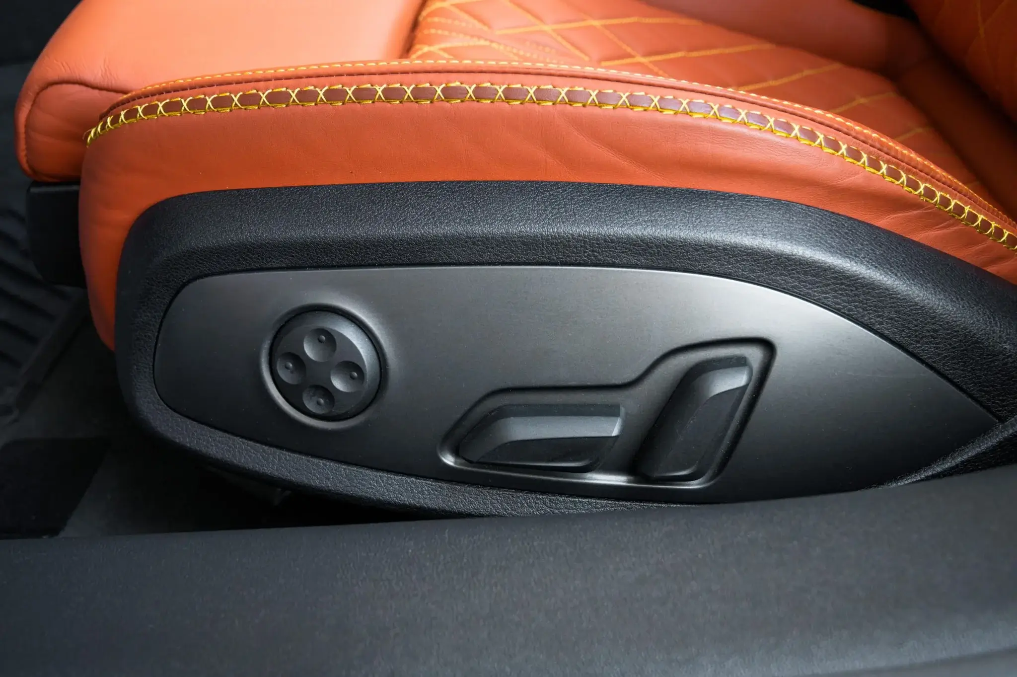 2019 Audi TT 20th Anniversary Roadster - Image 21