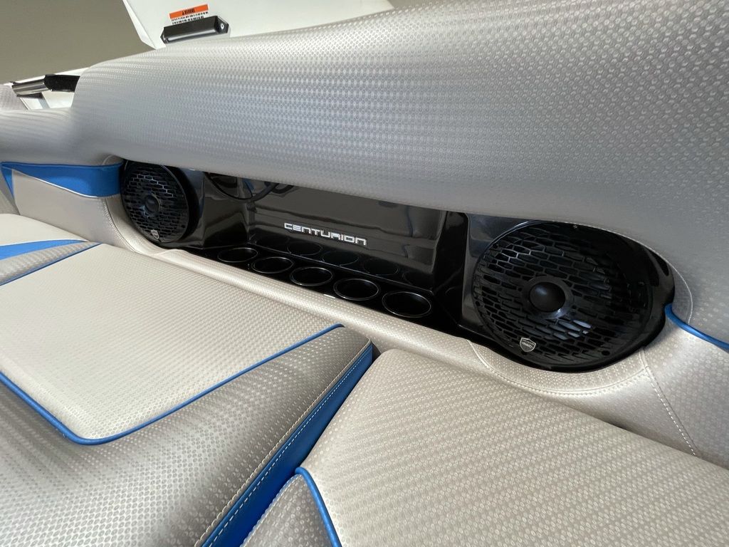 2021 Centurion Vi24 - Image 117