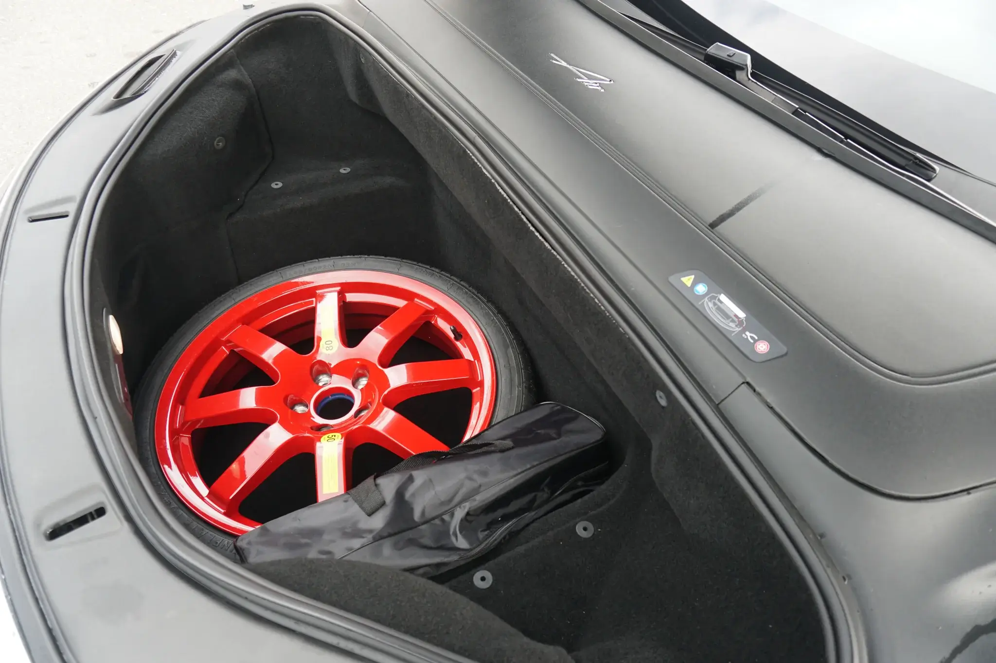 2022 Lucid Air Grand Touring - Image 24