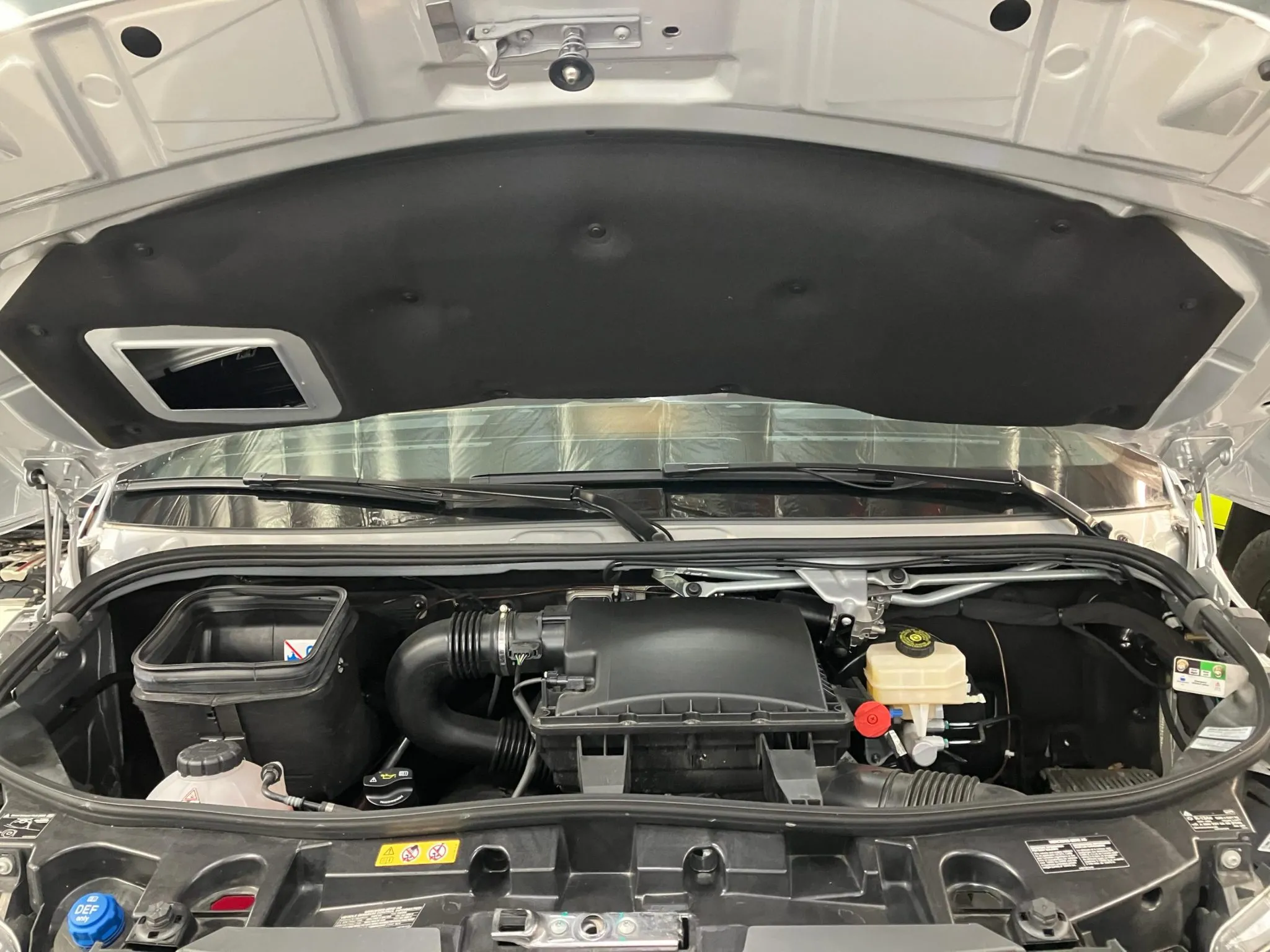 2021 Airstream Interstate 24GT Tommy Bahama Relax Edition - Image 57