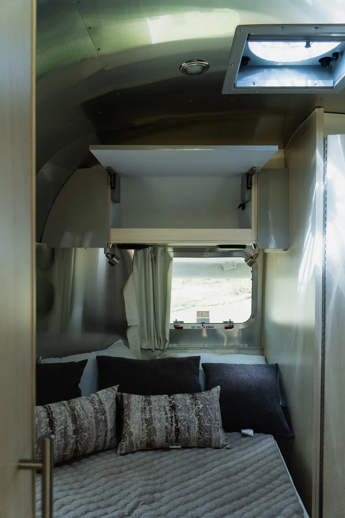2021 Airstream Flying Cloud 23CB - Image 63