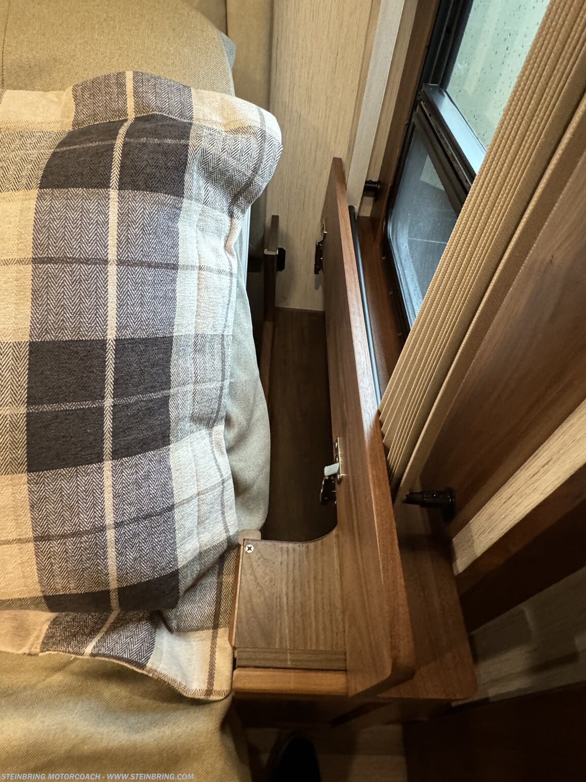 2022 Winnebago Journey 34N - Image 62