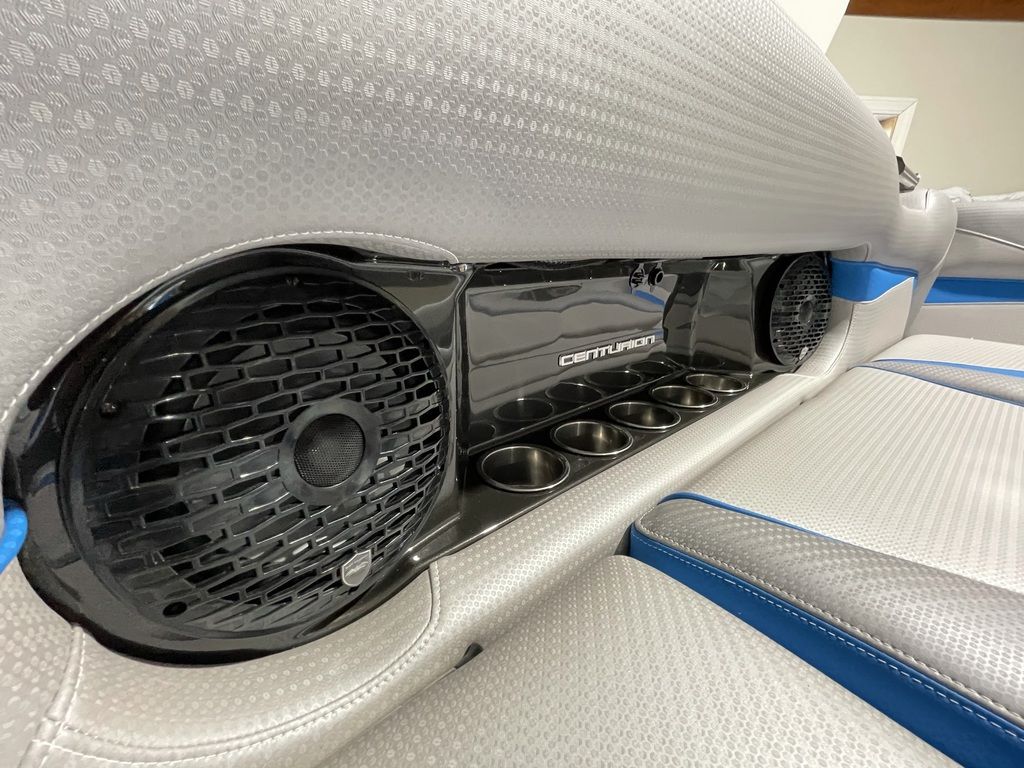 2021 Centurion Vi24 - Image 124