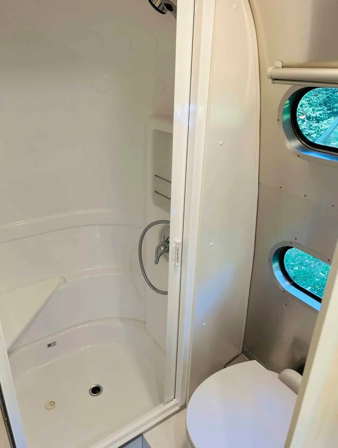 2021 Airstream Flying Cloud 23CB - Image 67