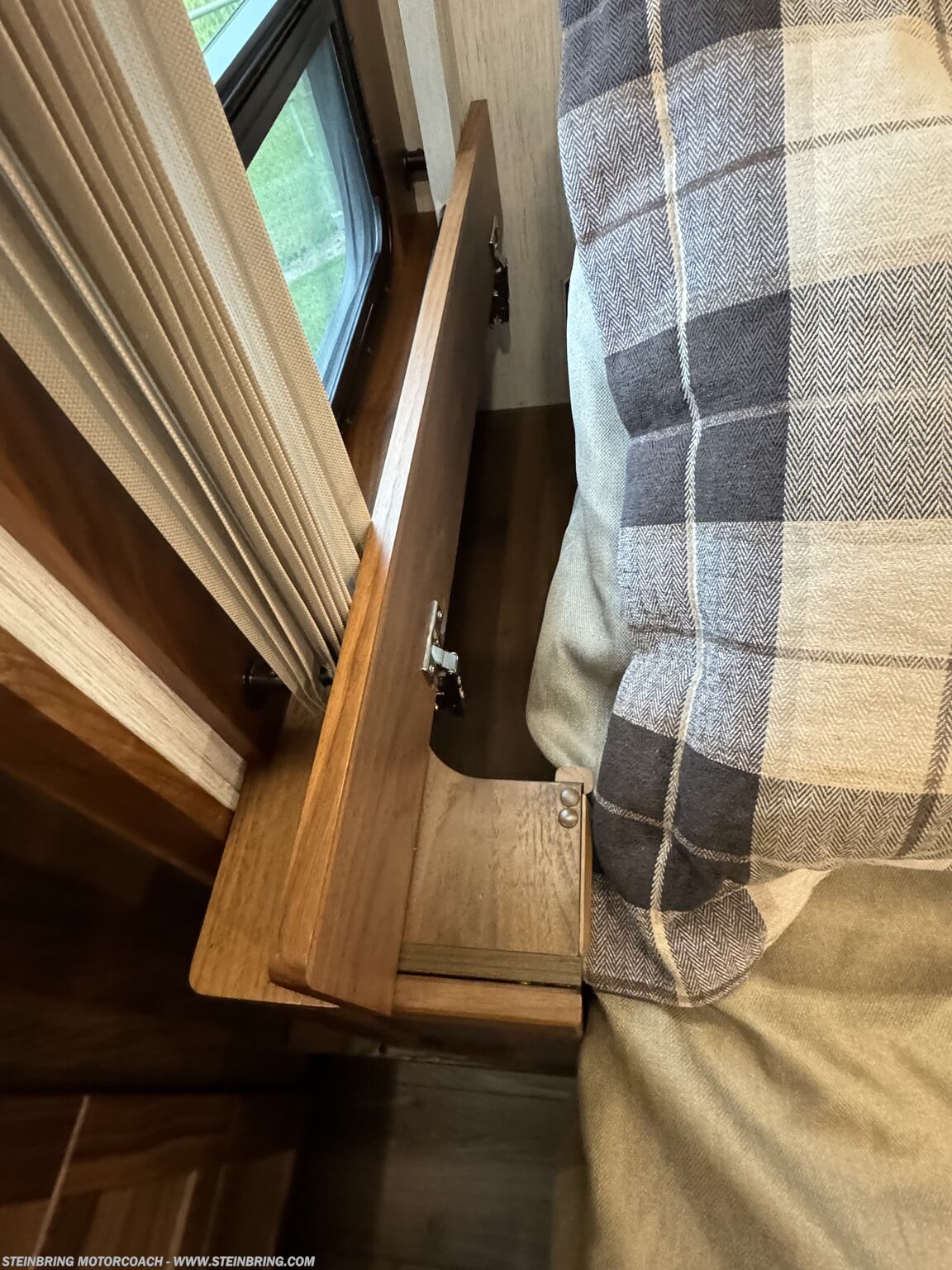 2022 Winnebago Journey 34N - Image 64