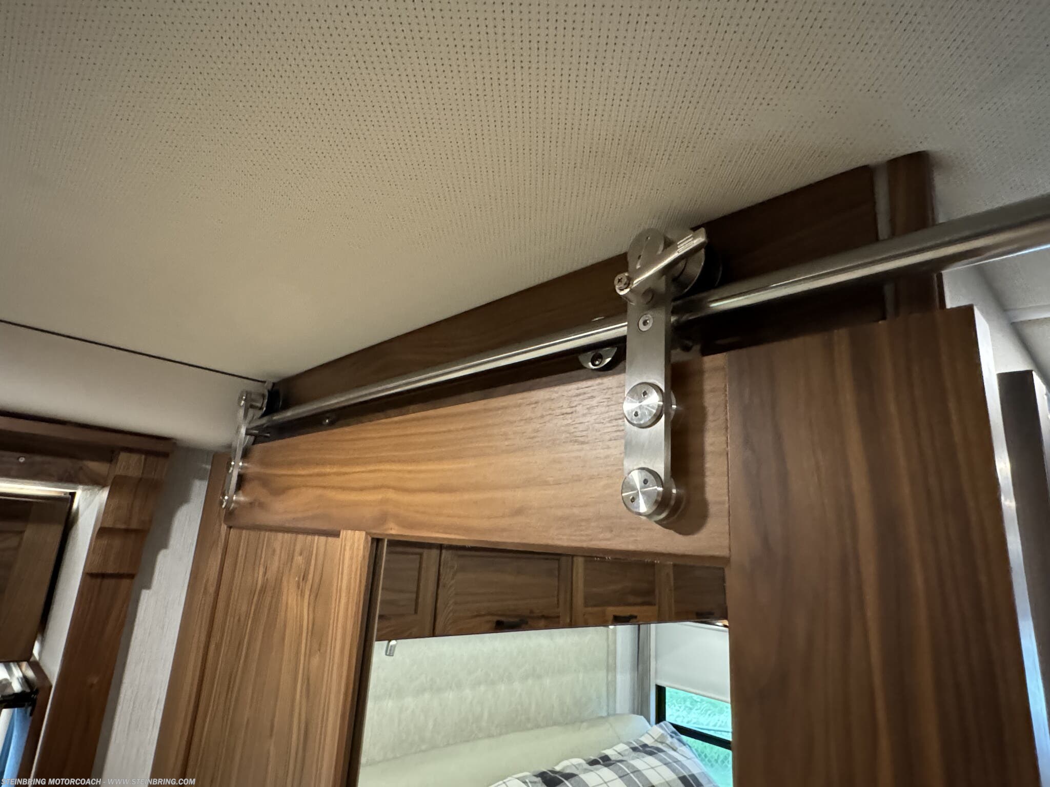 2022 Winnebago Journey 34N - Image 65