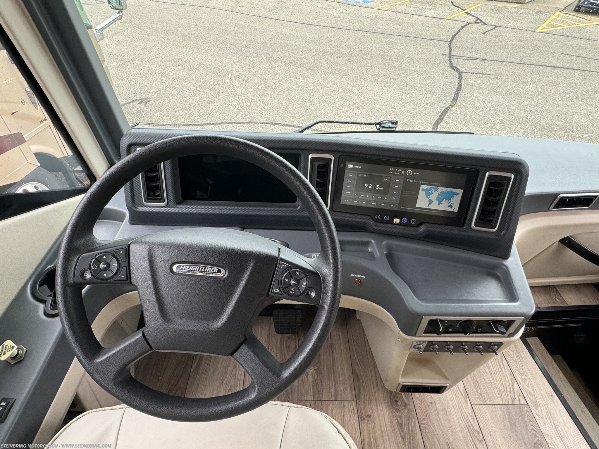 2022 Winnebago Journey 34N - Image 66