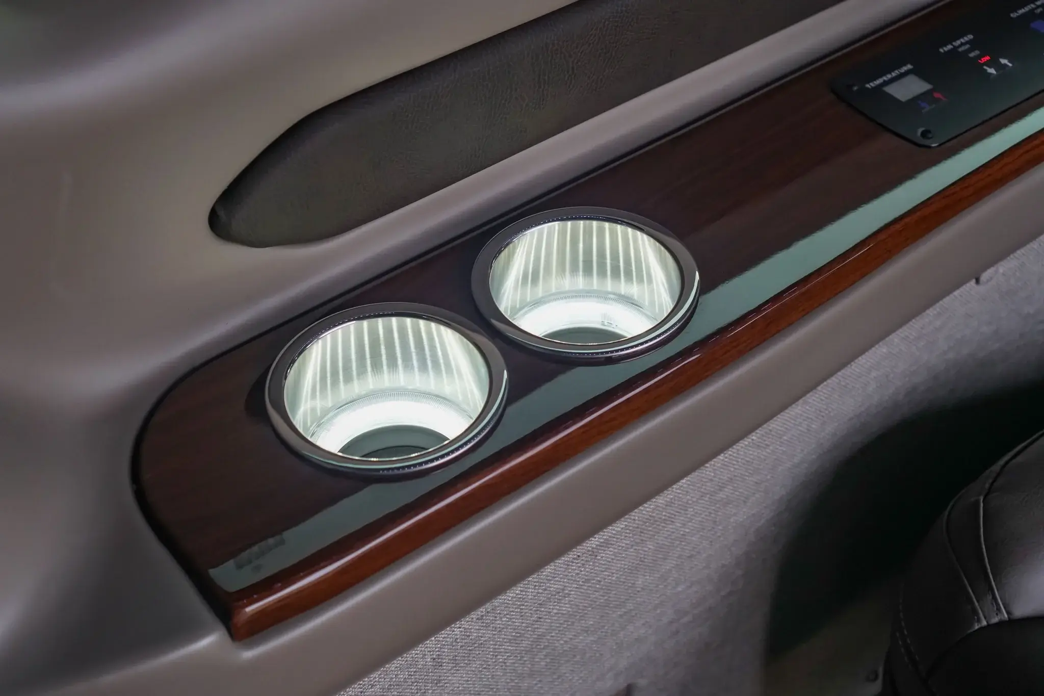 2022 Mercedes-Benz Sprinter 2500 4x4 Explorer Luxury Shuttle - Image 23