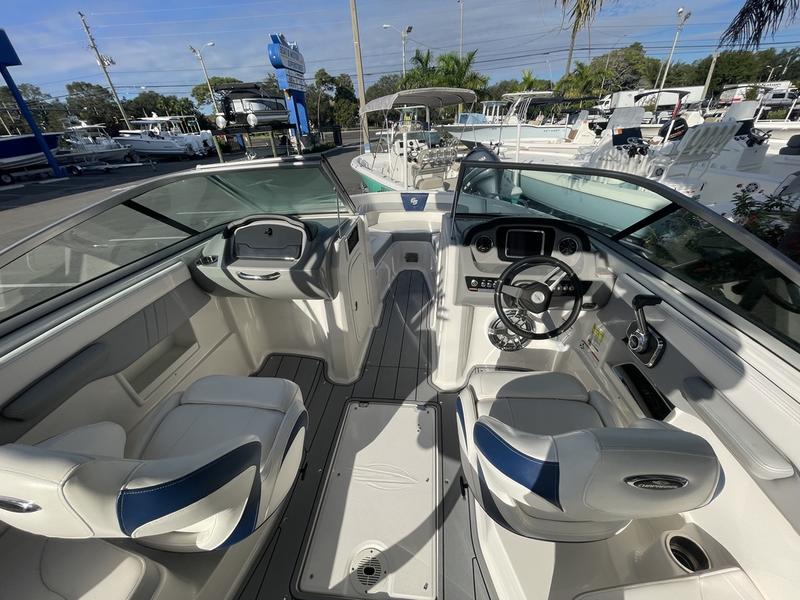 2021 Chaparral 23 Surf - Image 103