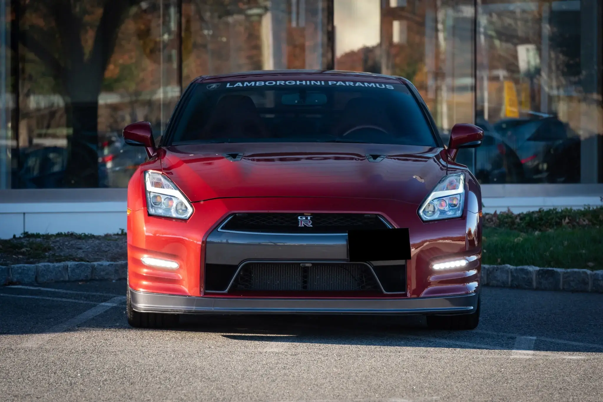 2015 Nissan GT-R Premium - Image 8