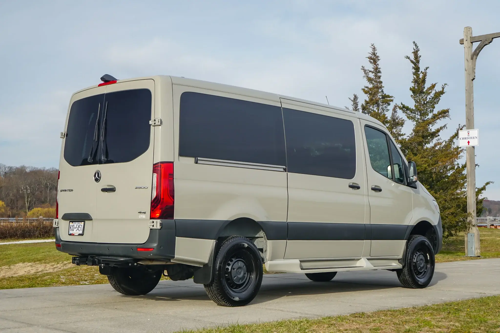 2022 Mercedes-Benz Sprinter 2500 4x4 Explorer Luxury Shuttle - Image 40