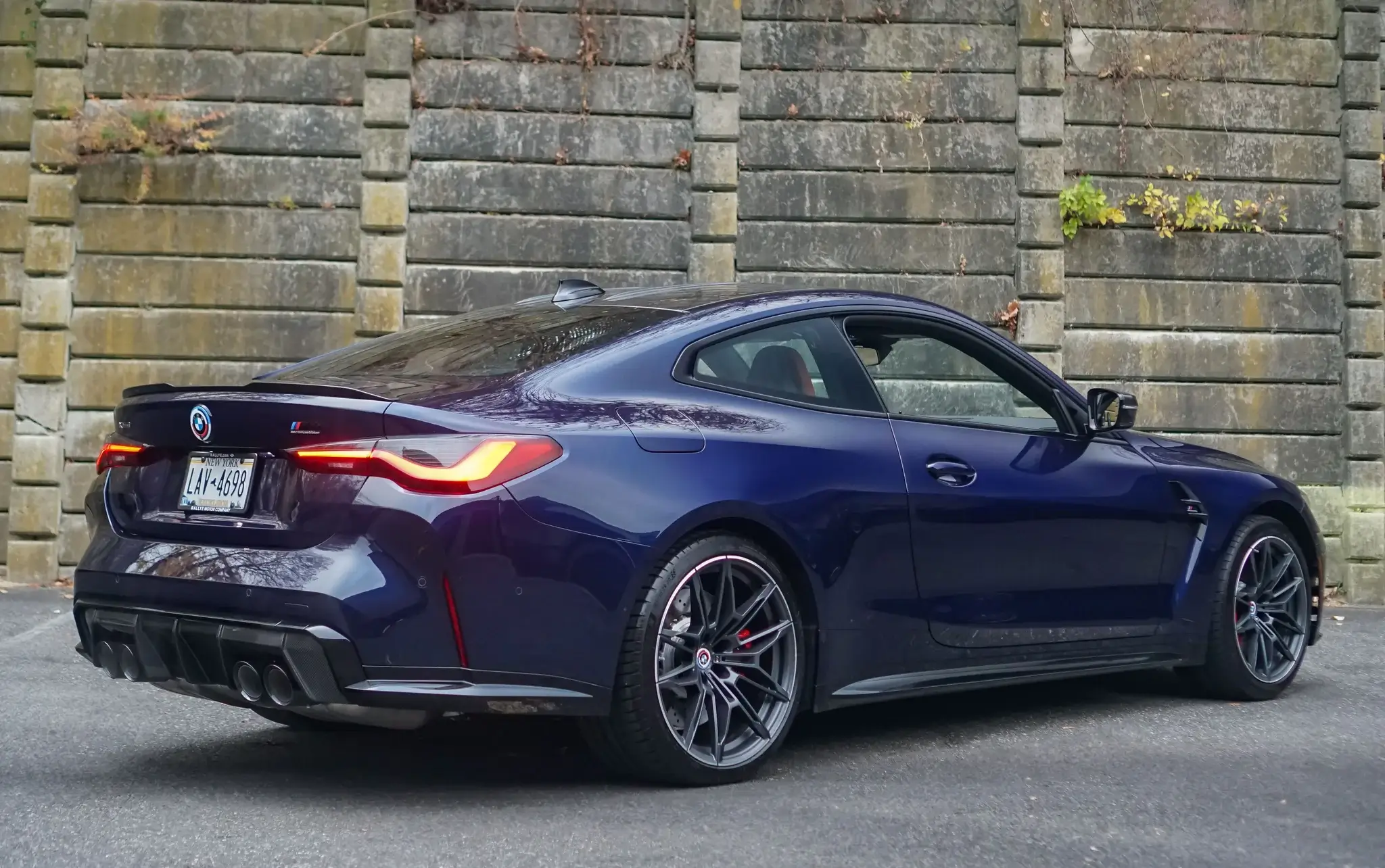 2023 BMW M4 Competition xDrive Coupe - Image 34