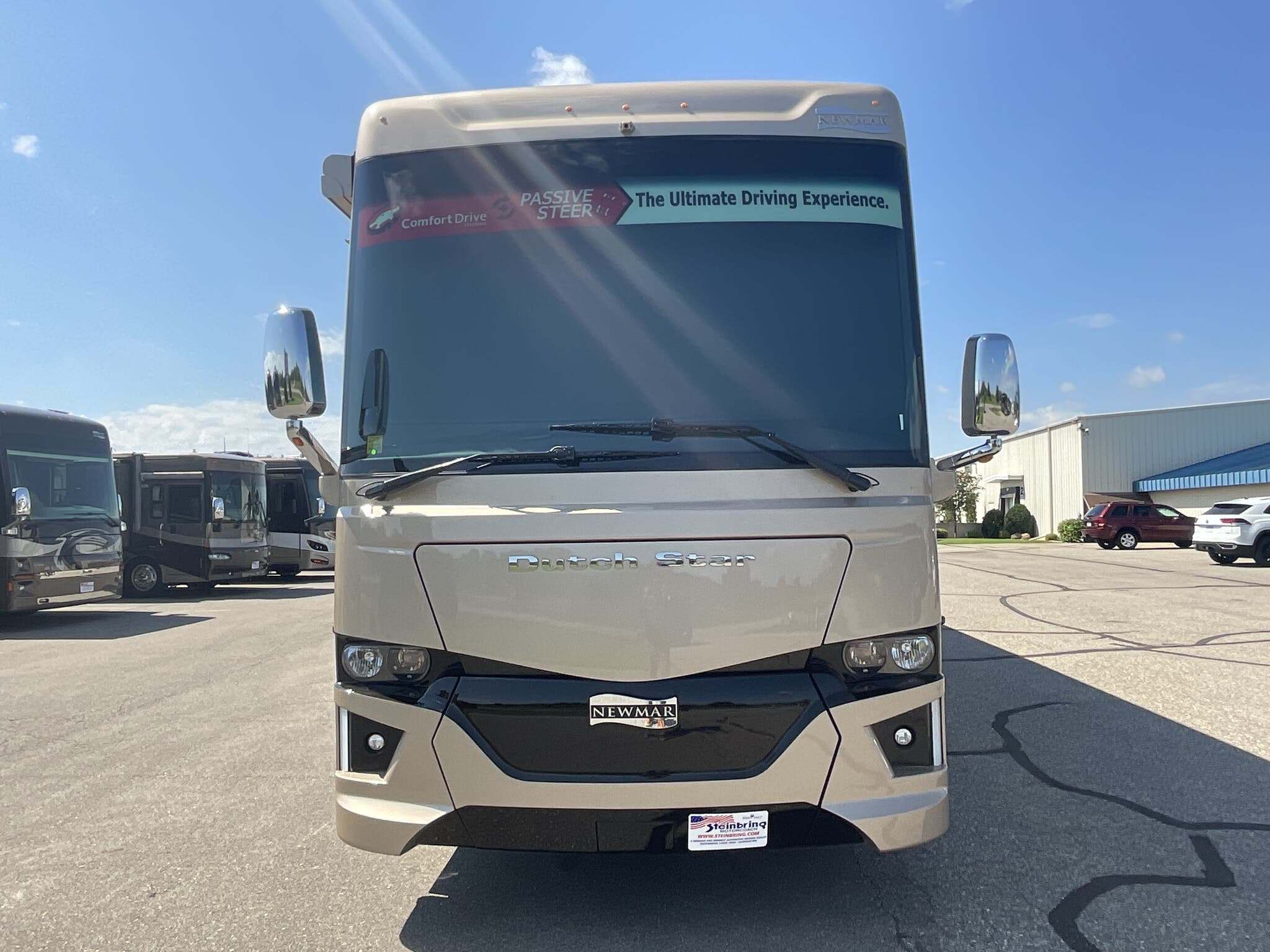 2022 Newmar Dutch Star 4369 Diesel Pusher - Image 11