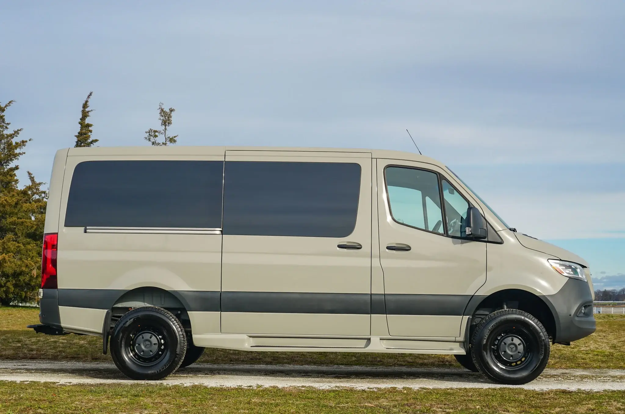 2022 Mercedes-Benz Sprinter 2500 4x4 Explorer Luxury Shuttle - Image 41