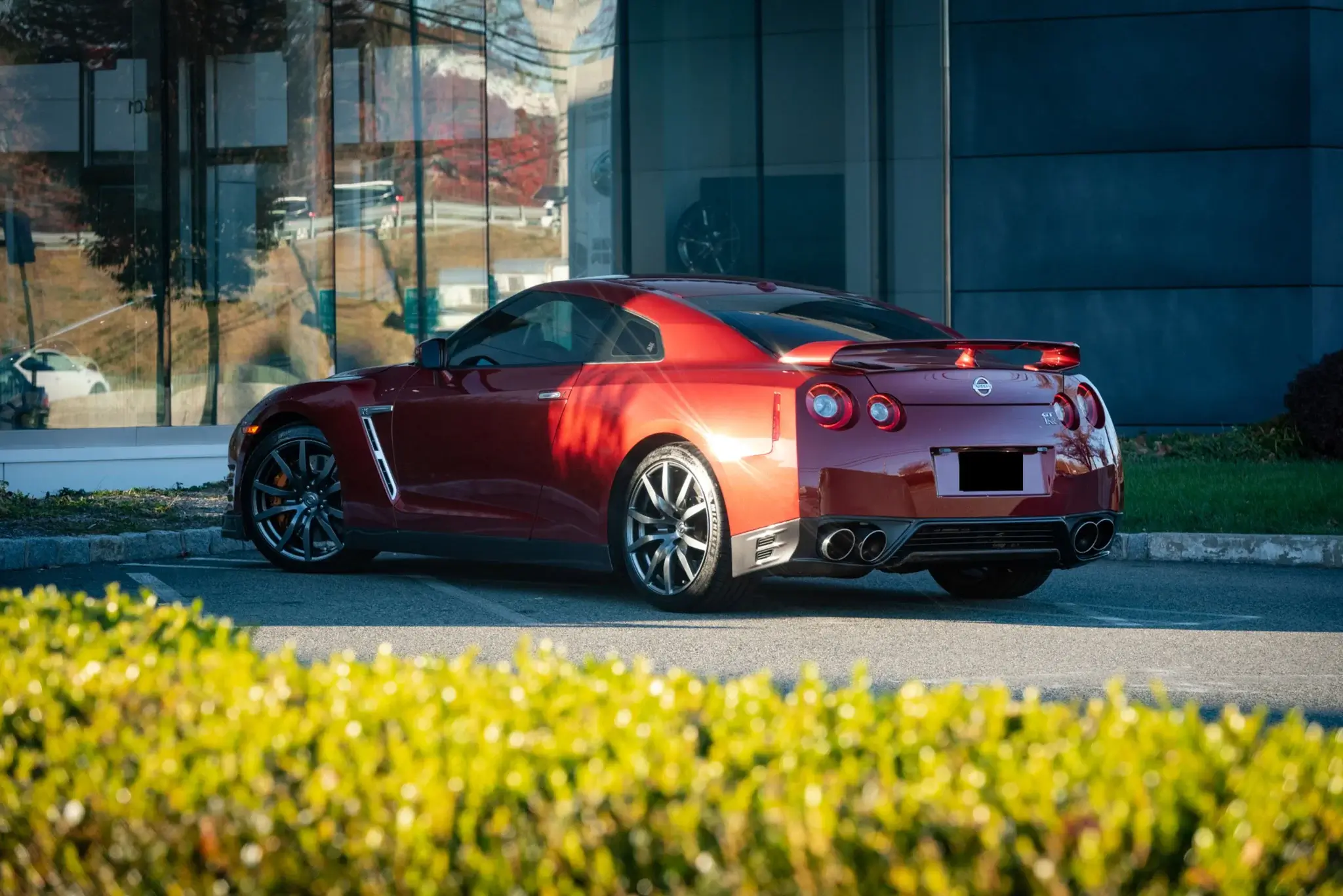 2015 Nissan GT-R Premium - Image 10