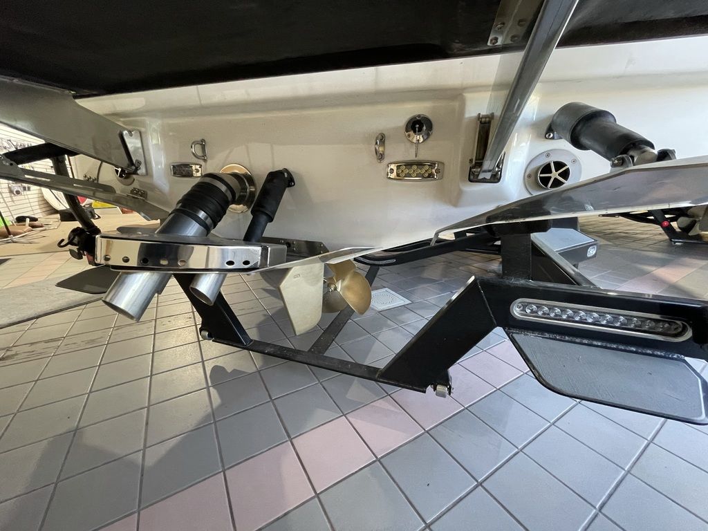 2021 Centurion Vi24 - Image 123